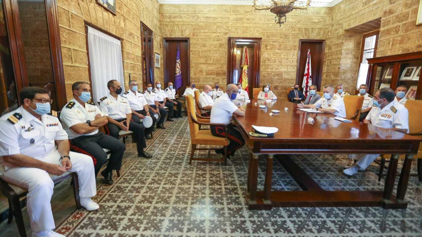 Reunión de la delegada del Gobierno en Andalucía y responsables de la Armada. Reunión de la delegada del Gobierno en Andalucía y responsables de la Armada.