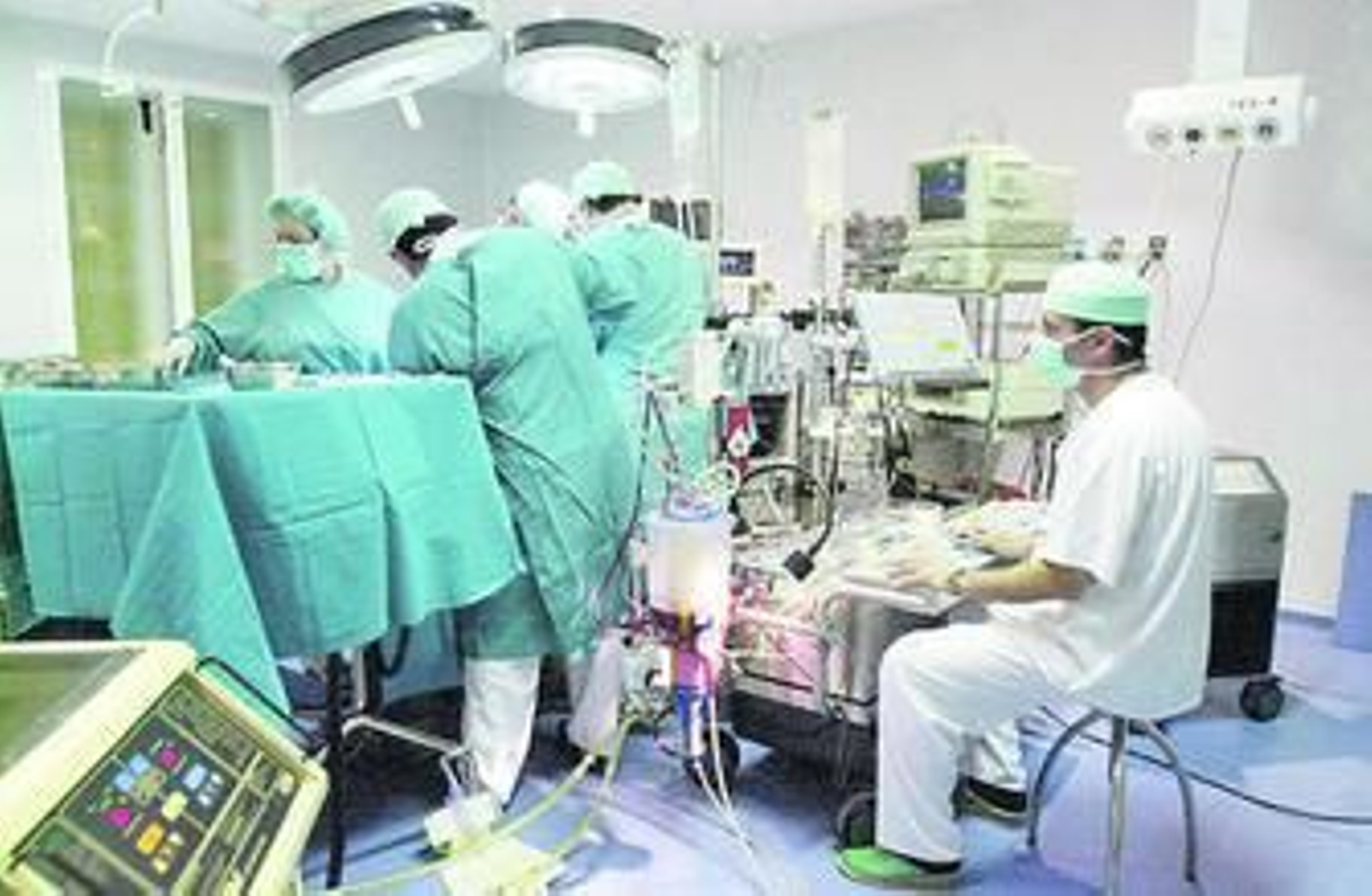 Los expertos en trasplantes cada vez buscan más alternativas.