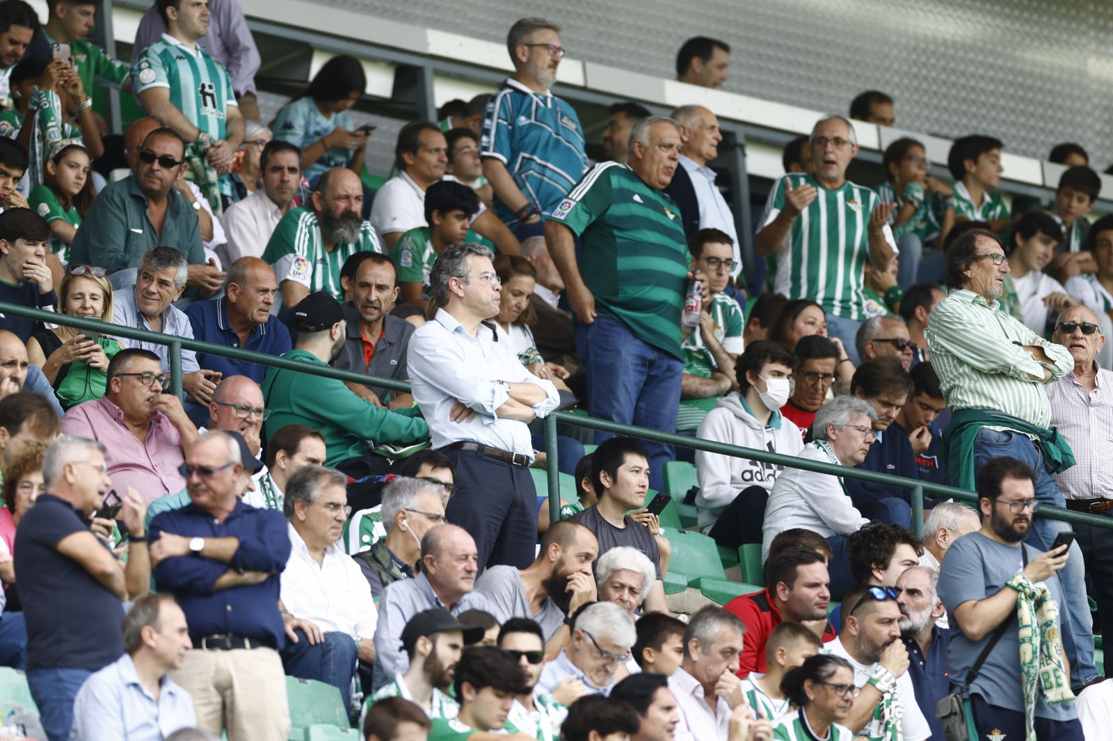 Búscate en las fotos del Betis-Atlético de Madrid