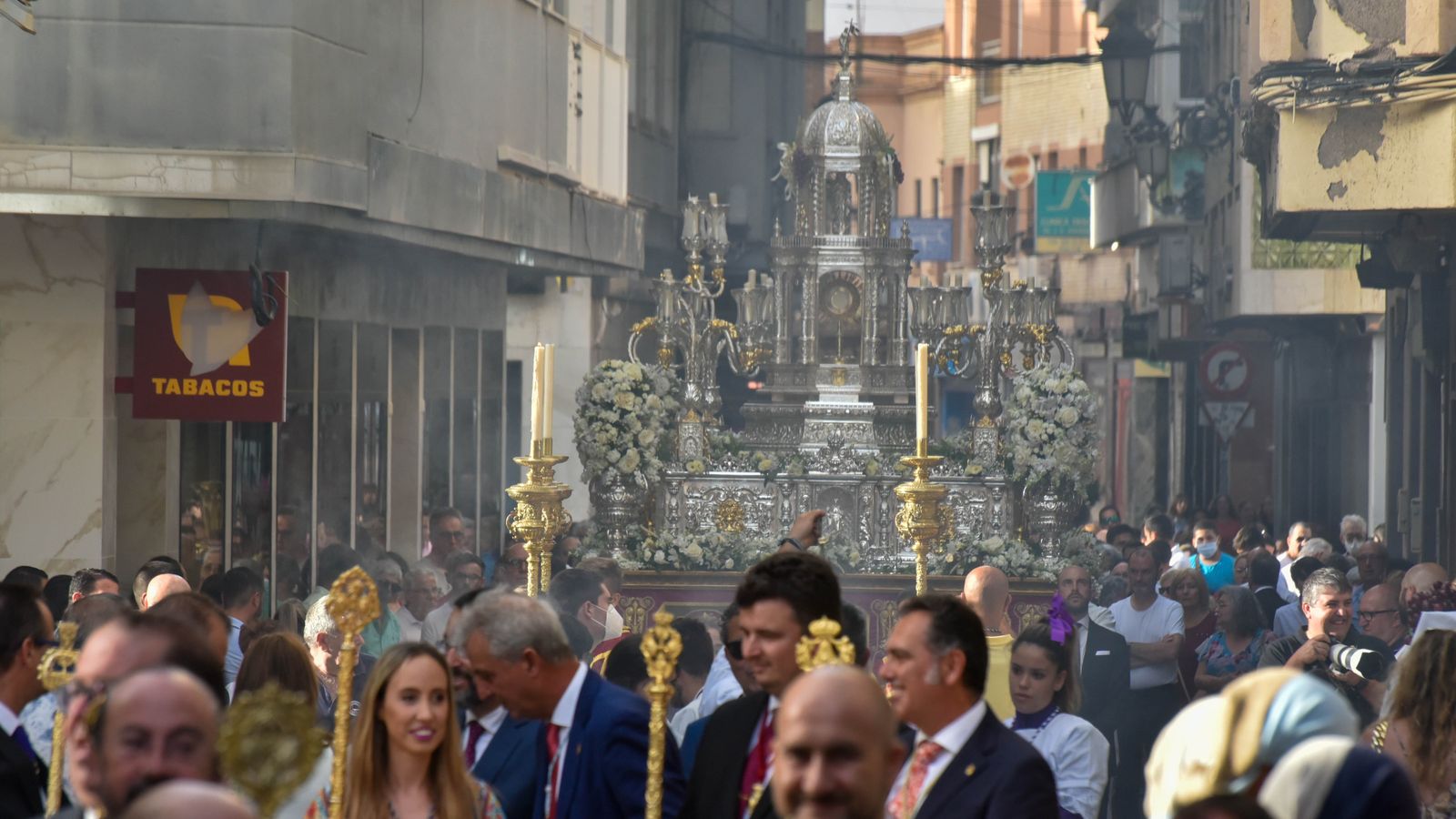 Las fotos de la procesión del Corpus Christi en La Línea