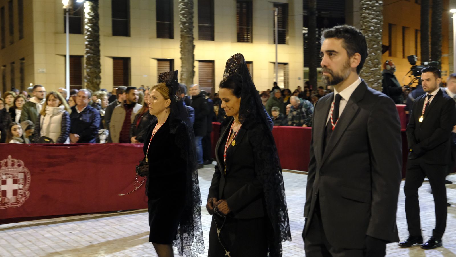 Las mejores imágenes del Santo Sepulcro, en Almería