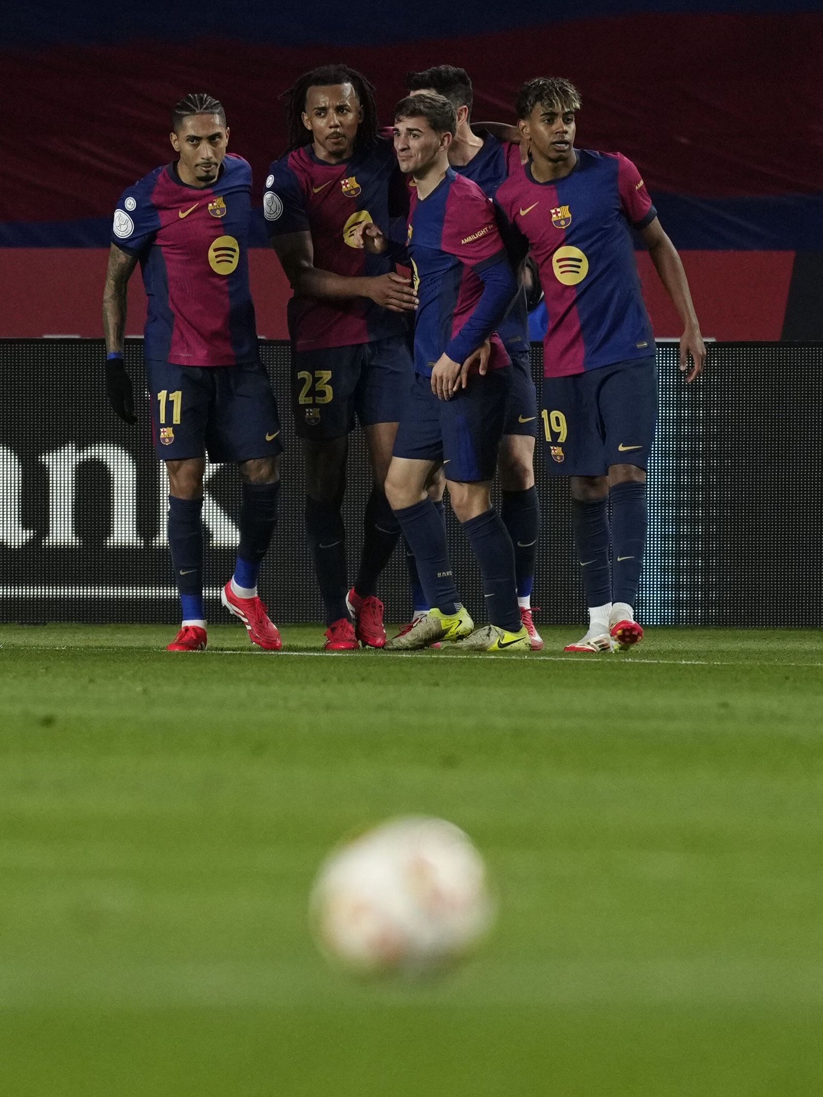 Las fotos del espectacular Barcelona - Atlético de Madrid