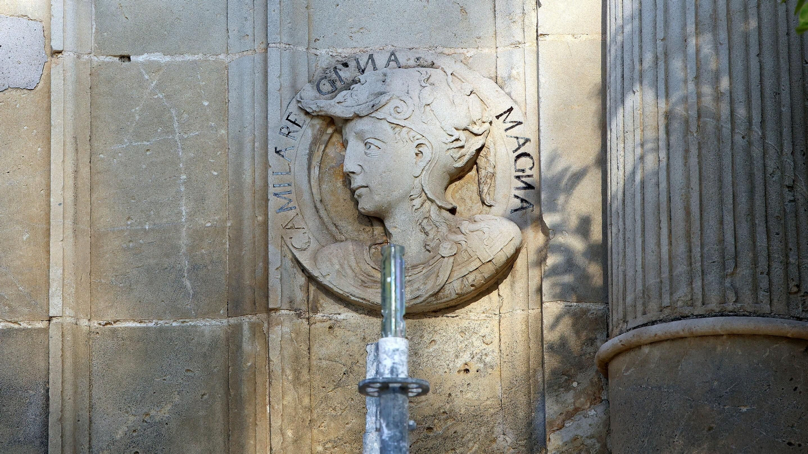 Primer día de la rehabilitación del Palacio Riquelme de Jerez