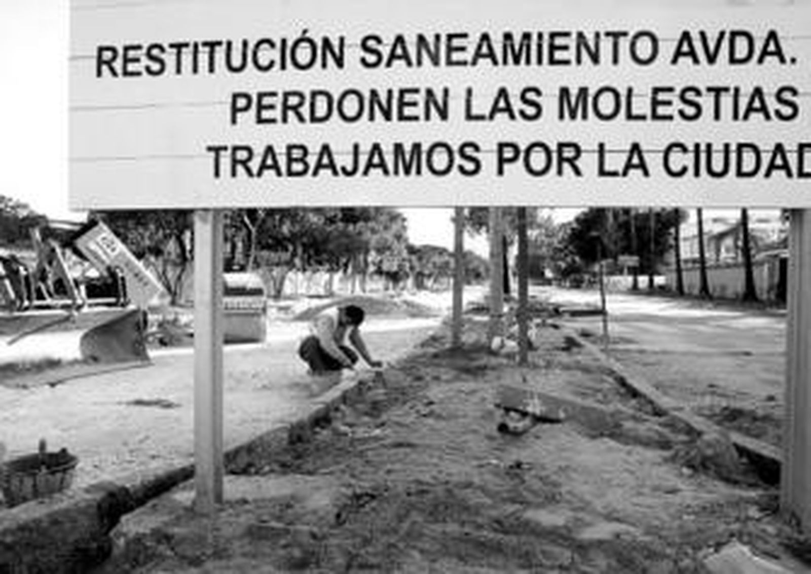 Estado actual de las obras en la avenida de la Paz.