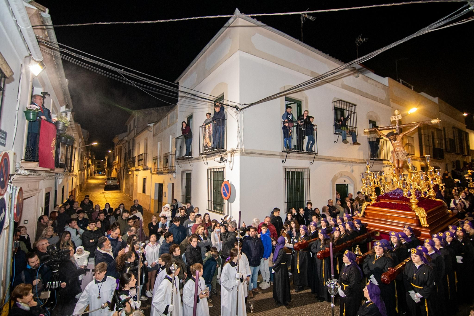 Lunes Santo en Montilla: La procesión del Cristo del Perdón, en imágenes Lunes Santo en Montilla: La procesión del Cristo del Perdón, en imágenes