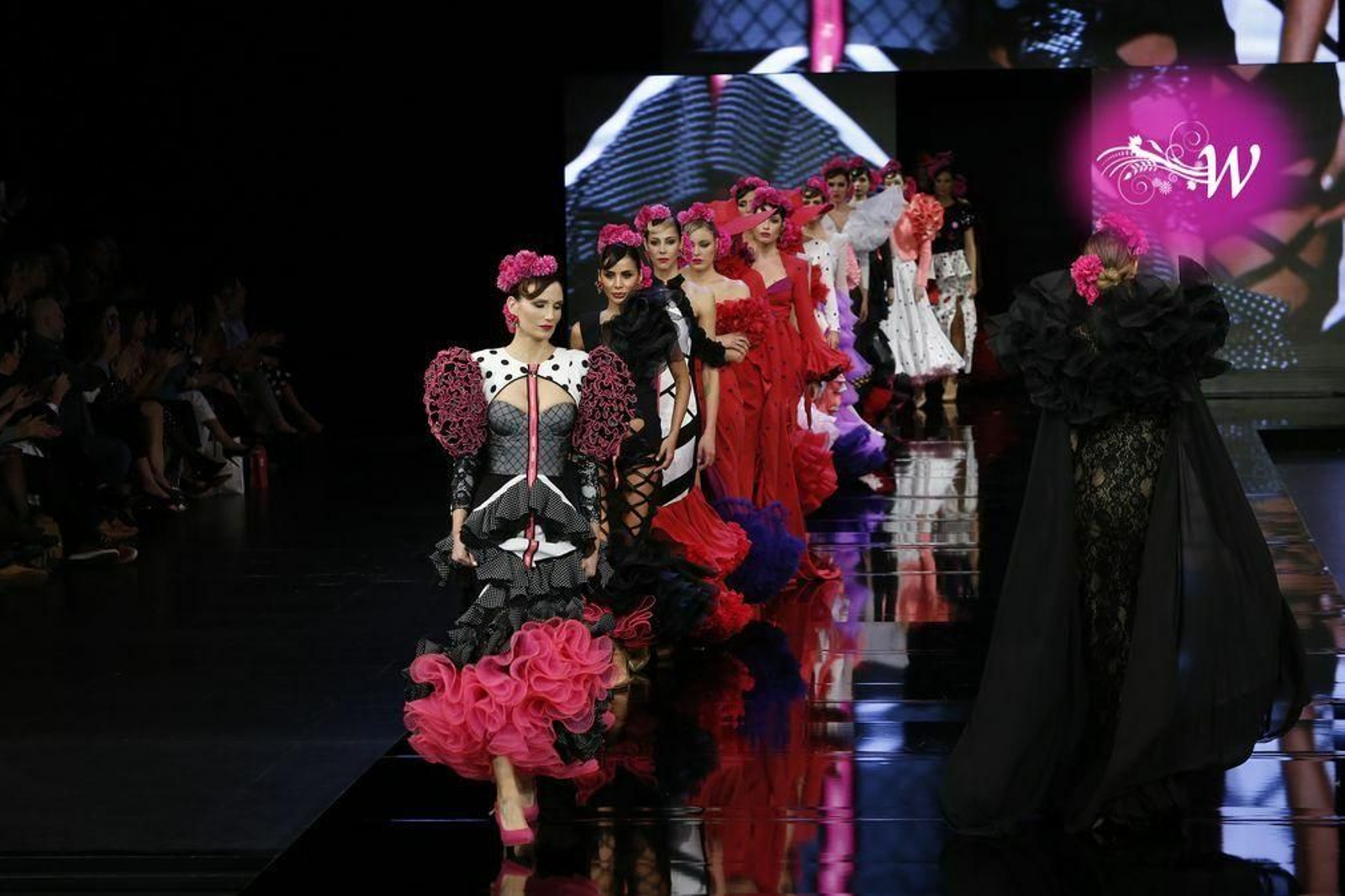 Verónica de la Vega presenta su colección de flamenca en SIMOF 2020, estas son las fotos