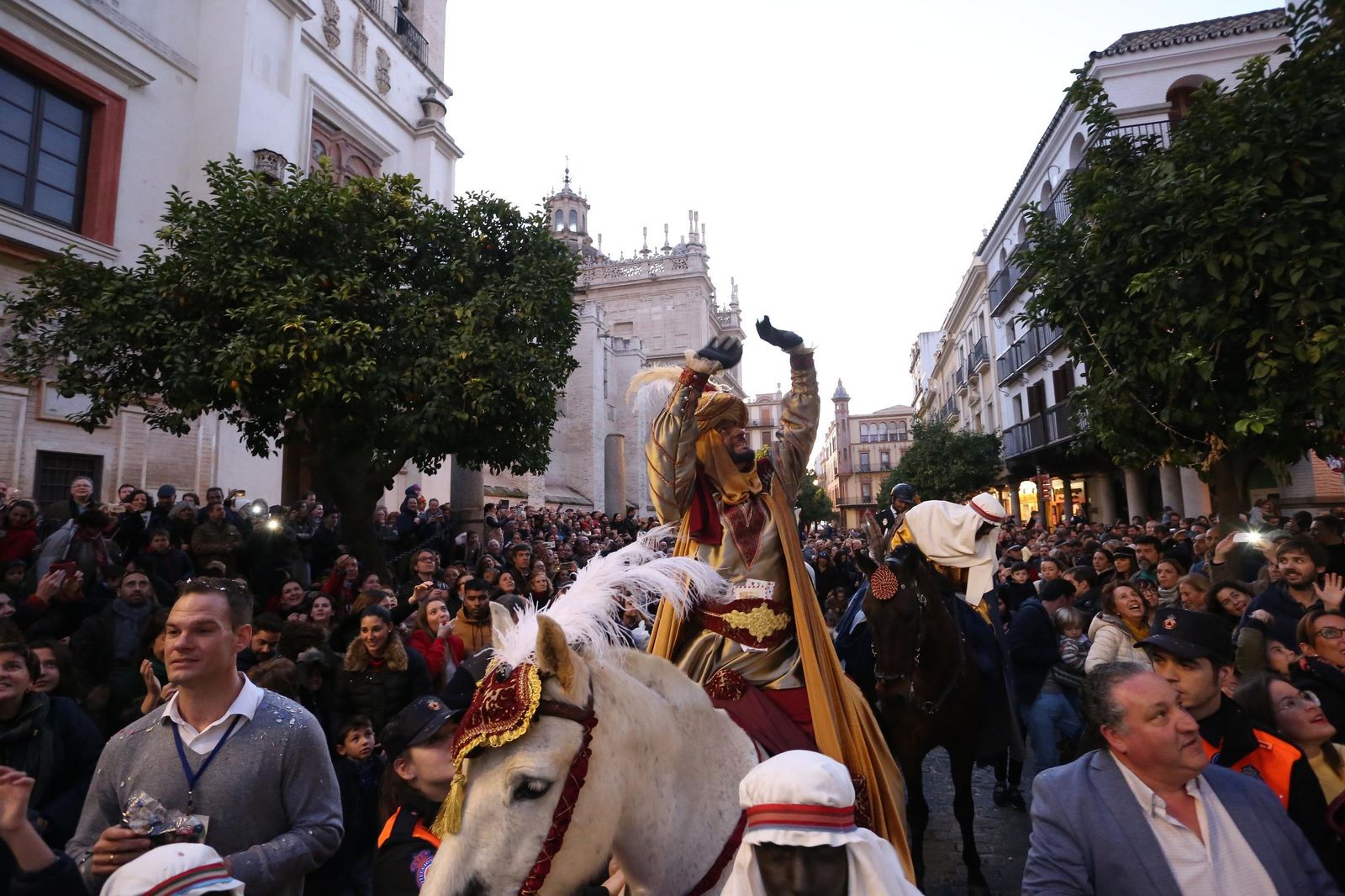 El cortejo del Heraldo, en imágenes