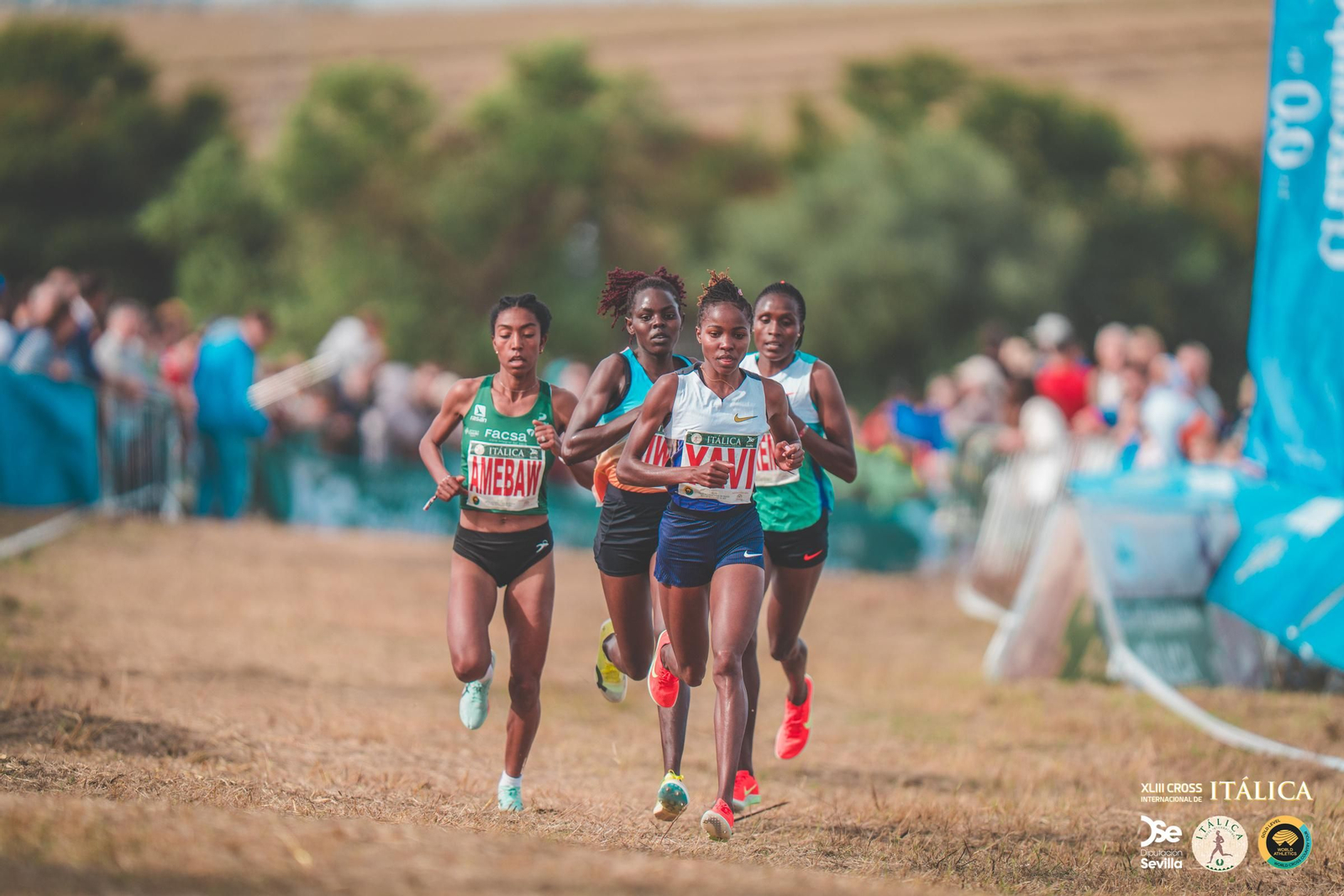 Búscate en las fotos del Cross de Itálica 2025 | 11