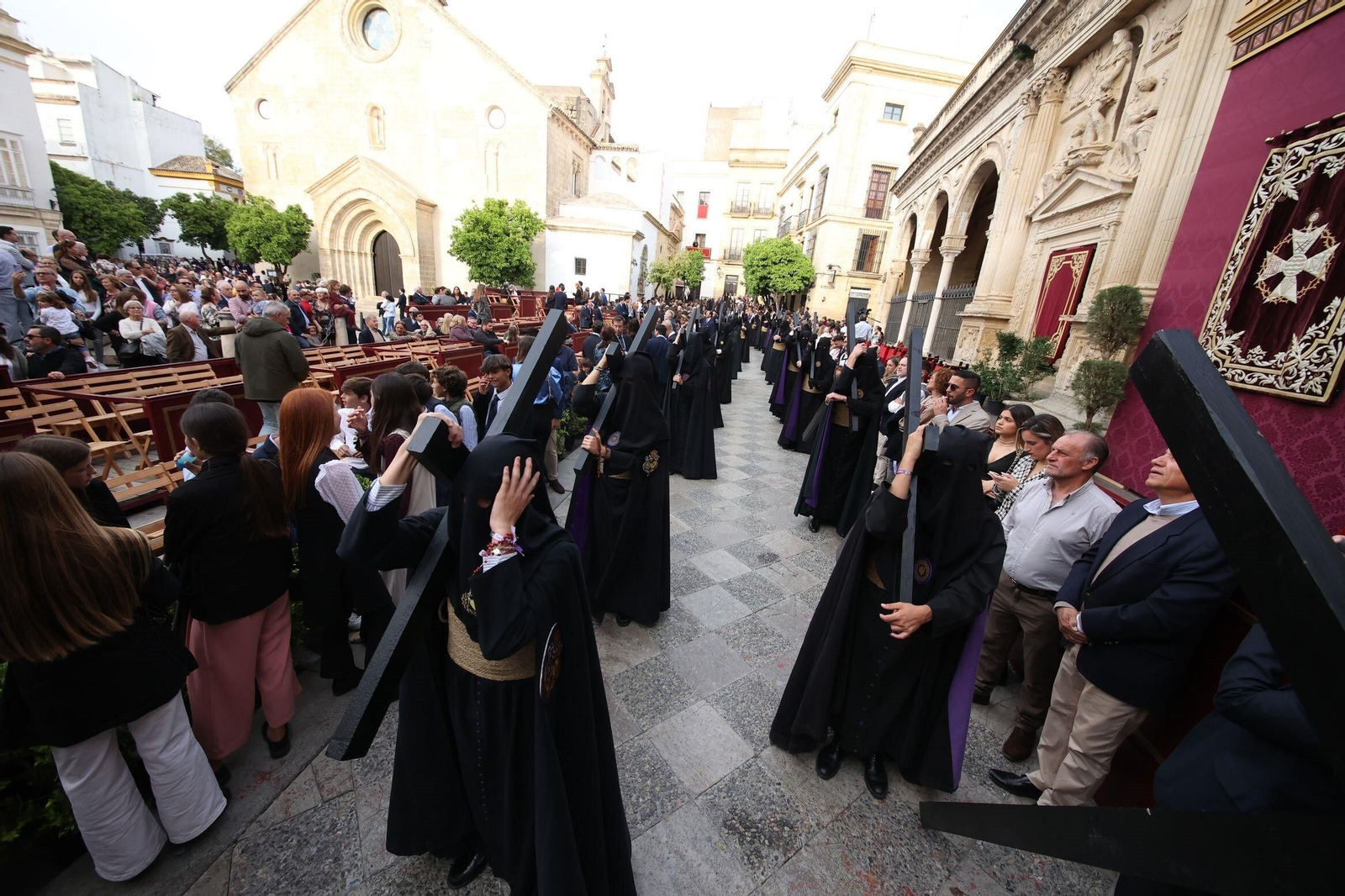 Jueves Santo en Jerez: Imágenes del la Hermandad del Mayor Dolor