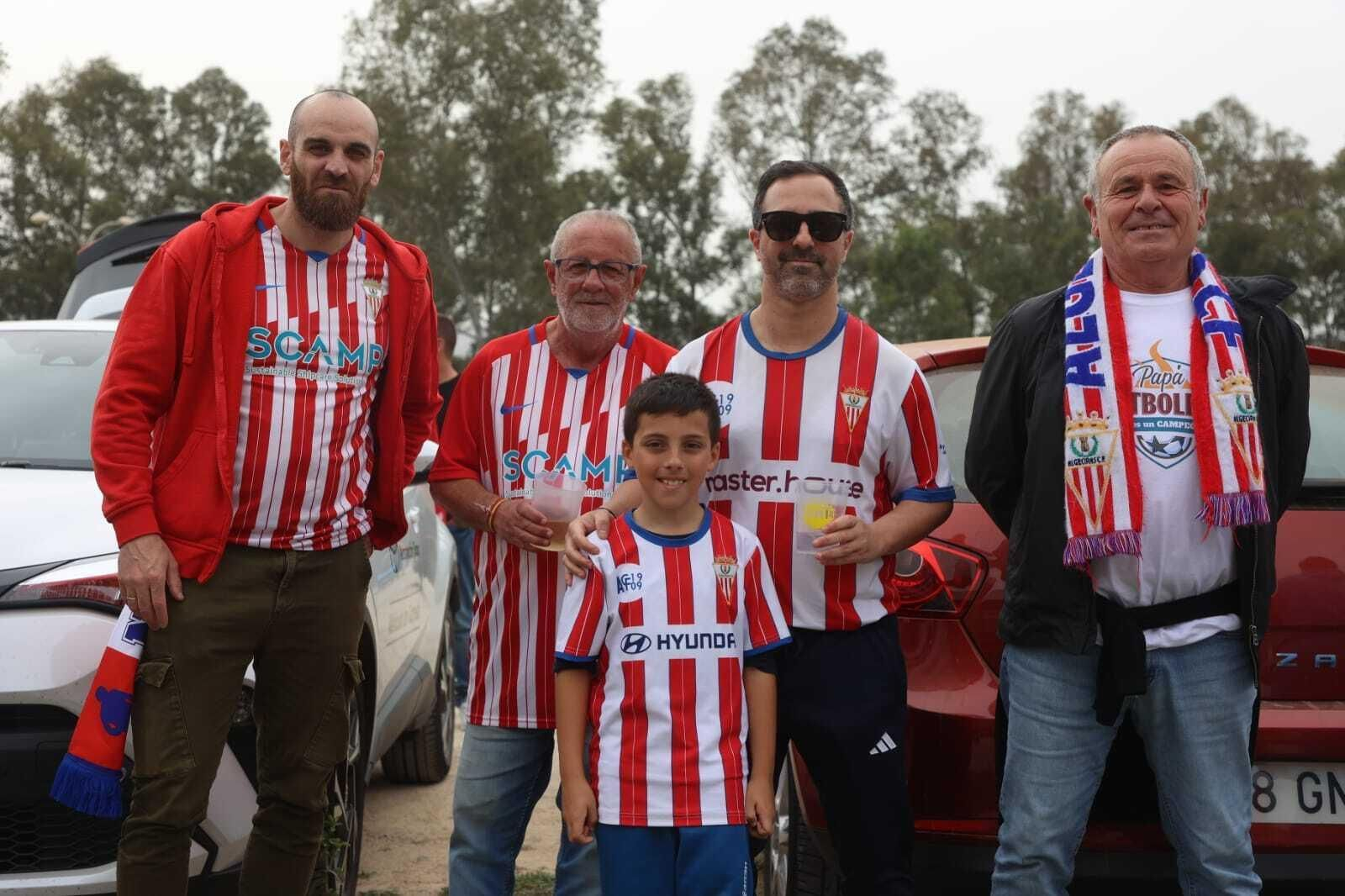 Ambiente en los aledaños del Nuevo Mirador antes del Algeciras CF-Málaga CF