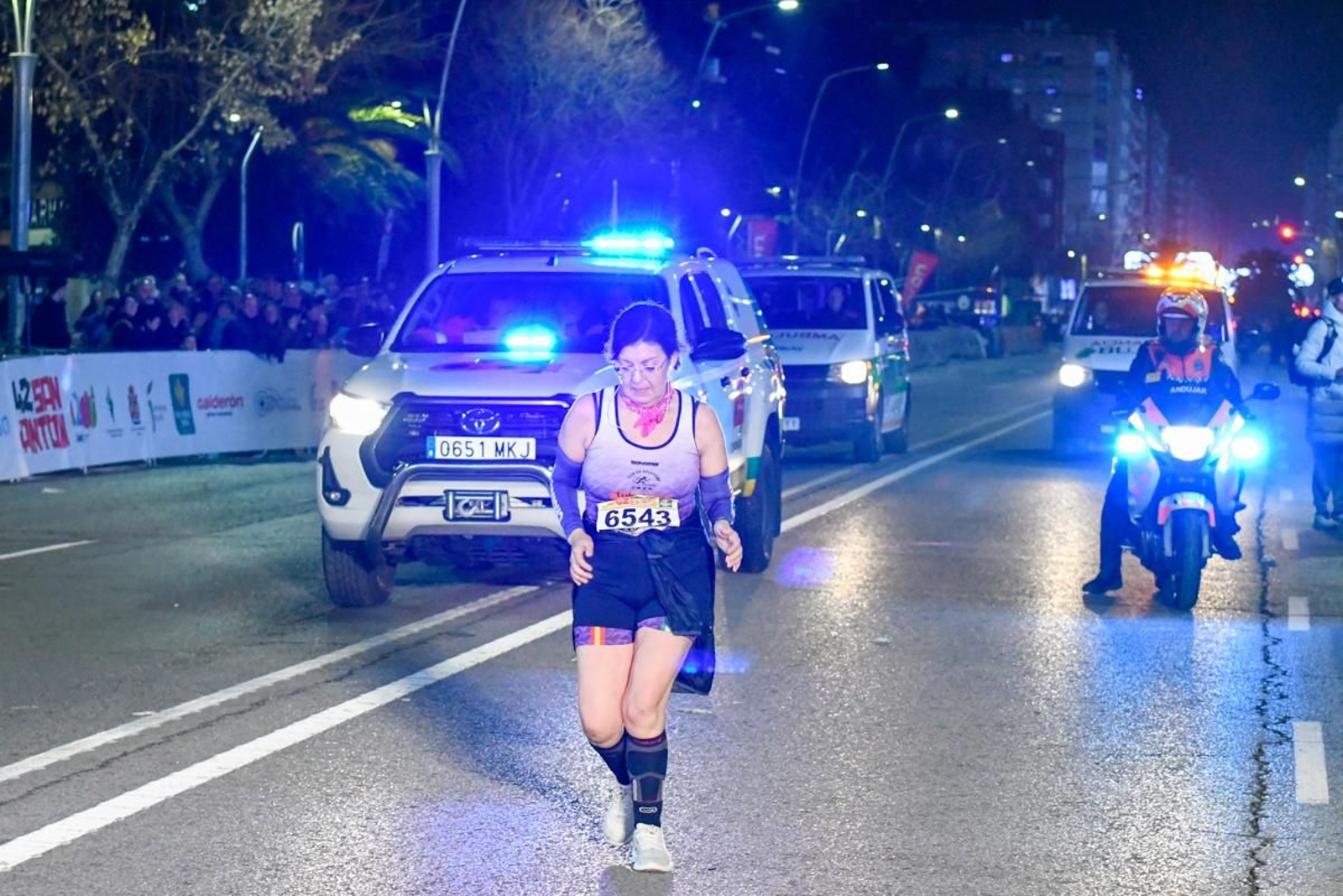 En imágenes: búscate en tu llegada a meta de la Carrera de San Antón 2025 (12)