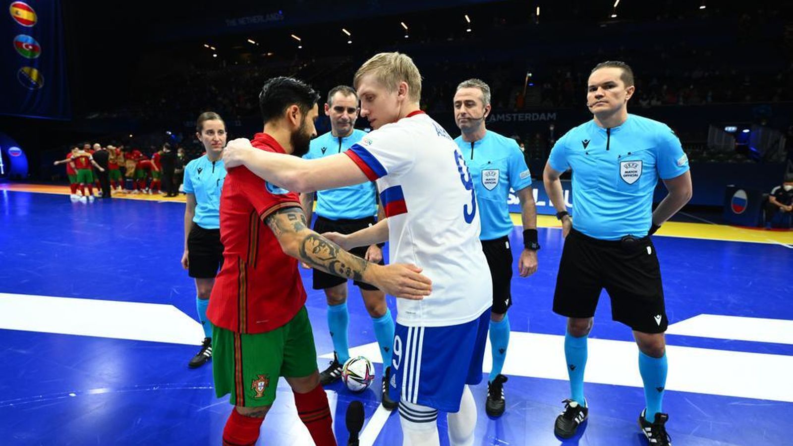 Cordero Gallardo dirigió la final de la Eurocopa entre Portugal y Rusia.