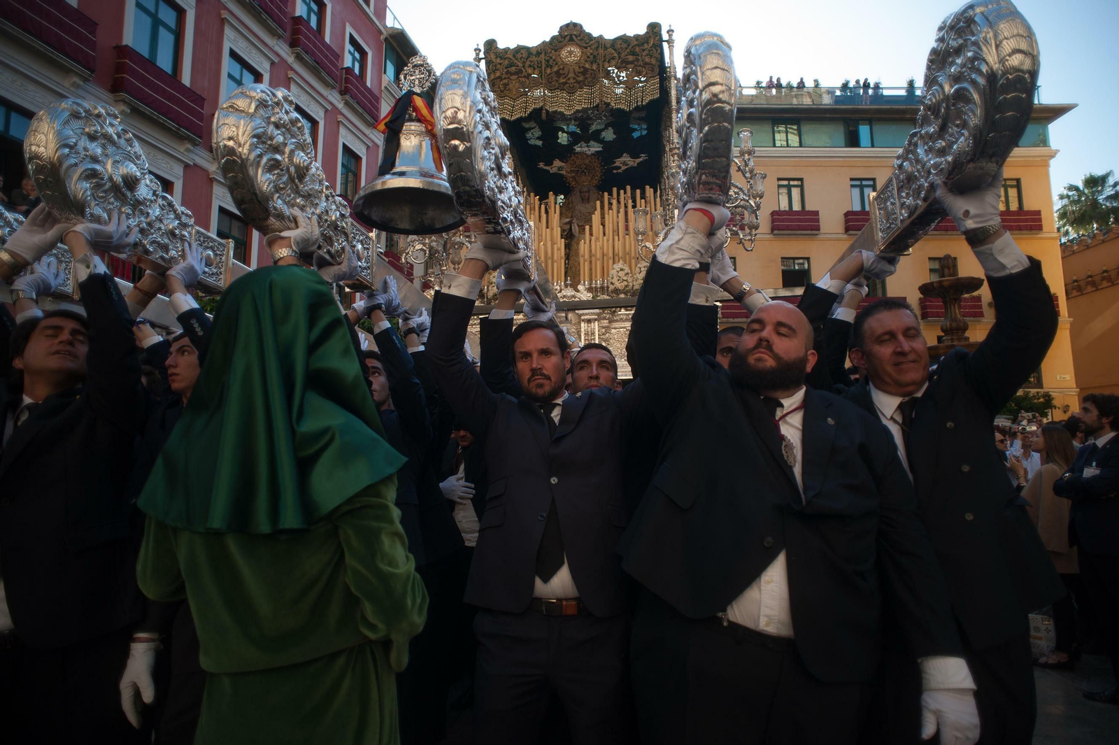 Las fotos de Estudiantes en el Lunes Santo en Málaga