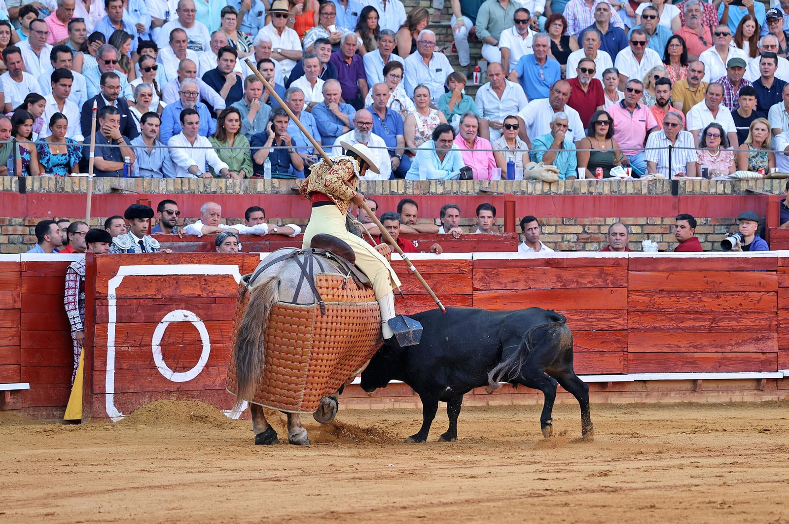 Toros La Merced 2025: Imágenes de la Novillada de Javier Zulueta, Cristian González y Carlos Tirado