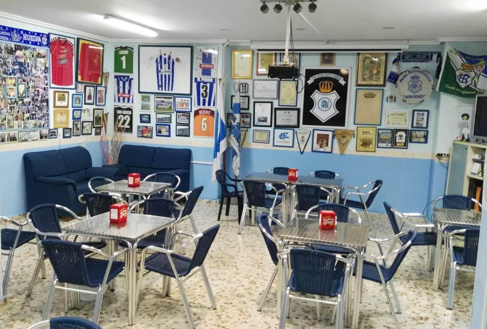 Imágenes de los 50 años de vida de la peña recreativista Navidad