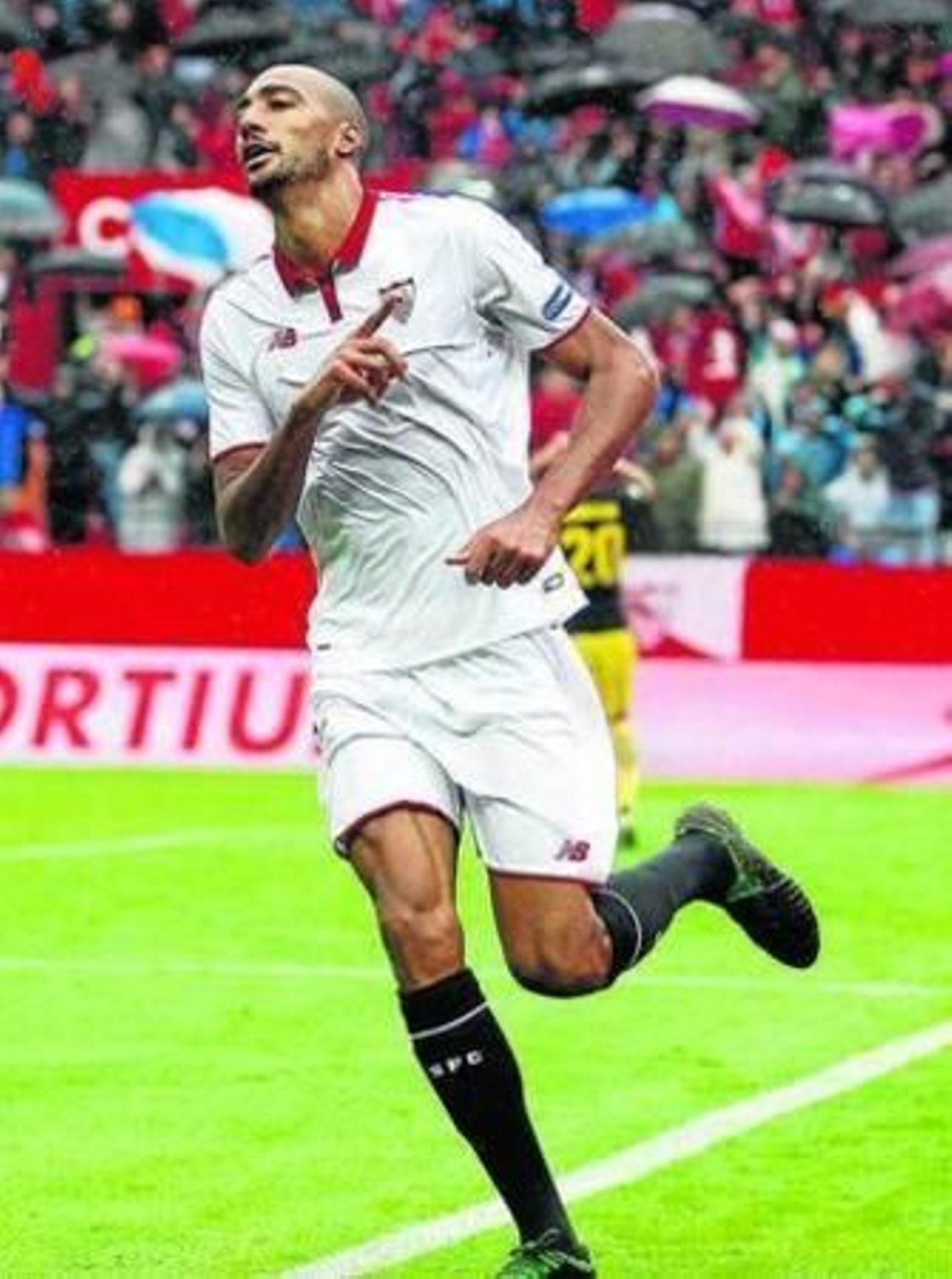 N'Zonzi celebra sin estridencias el golazo que hizo al Atlético.
