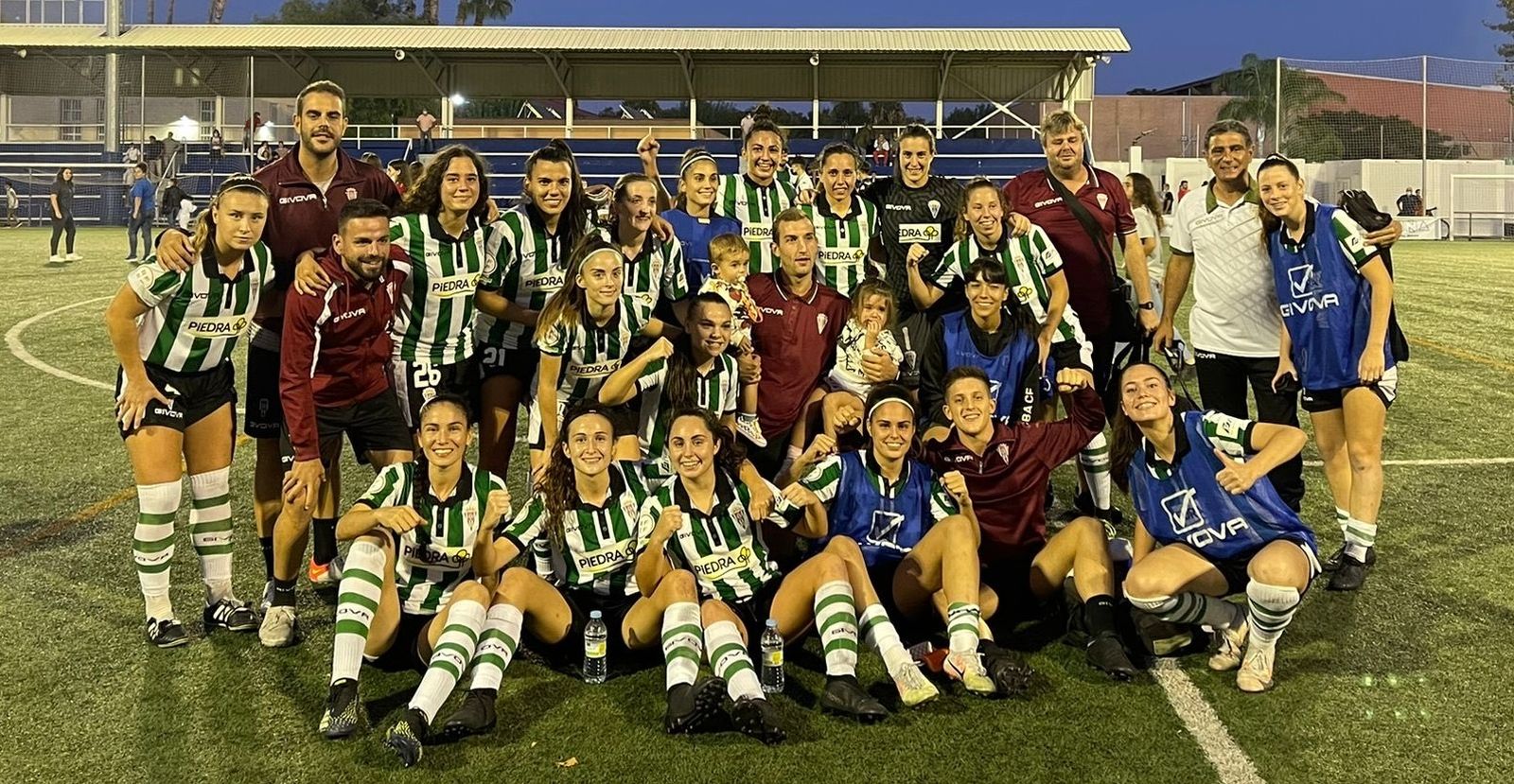 El Córdoba Femenino celebra su triunfo ante el Aldaia.