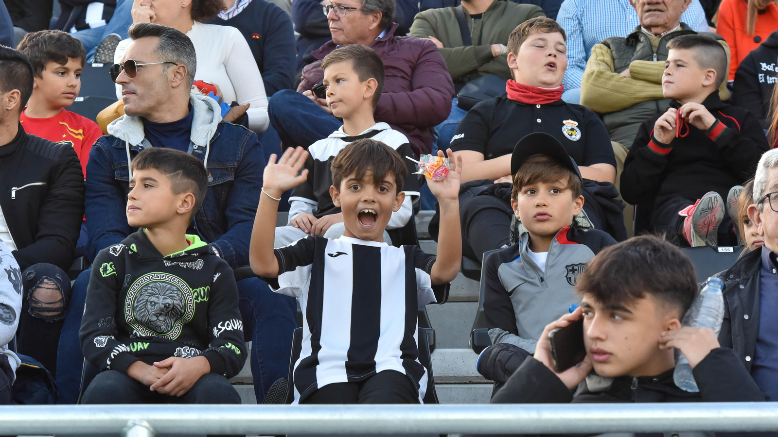 Búscate durante el Balona - UCAM Murcia en el Ciudad de La Línea