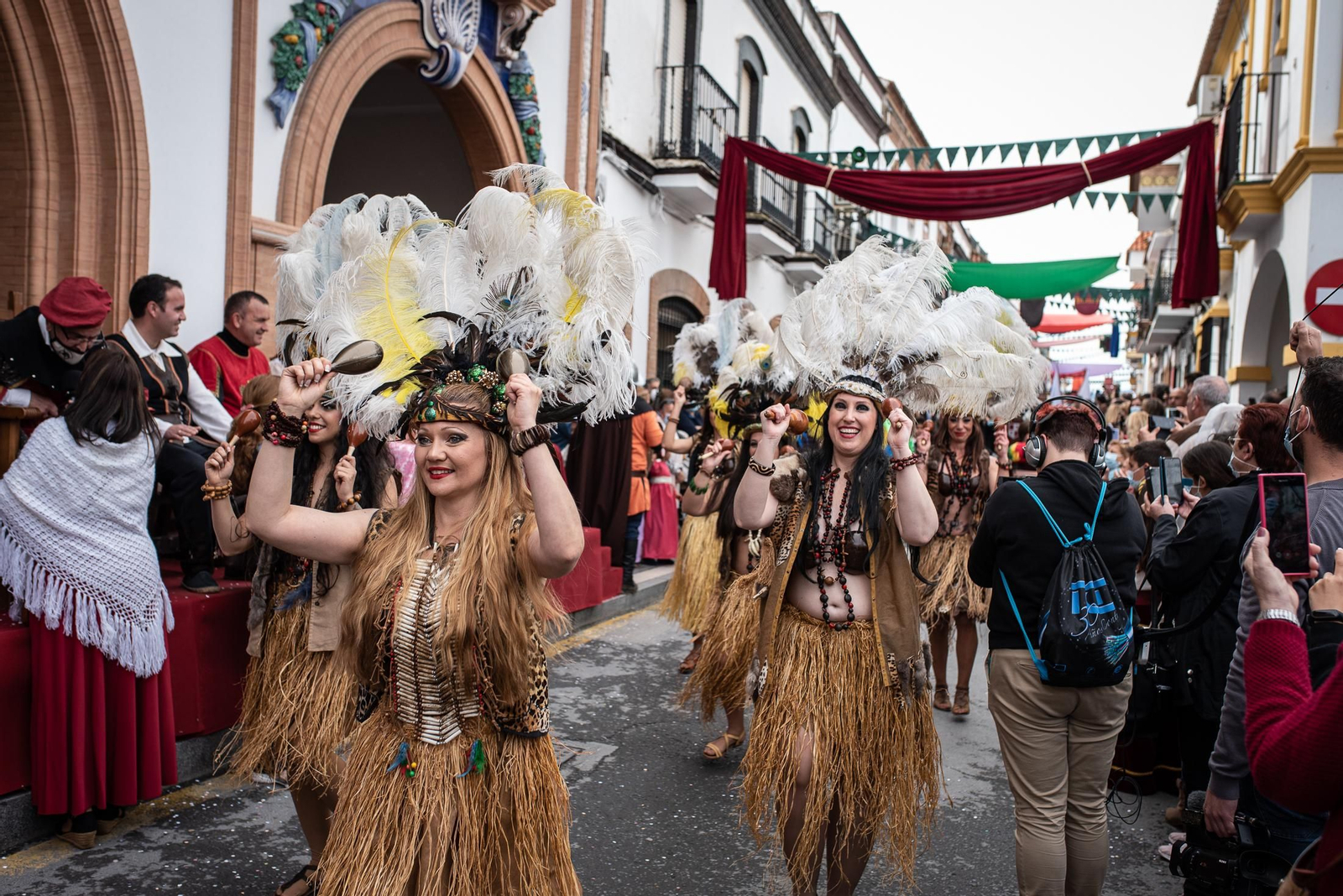 Imágenes del desfile de la Feria del Descubrimiento de Palos de la Frontera