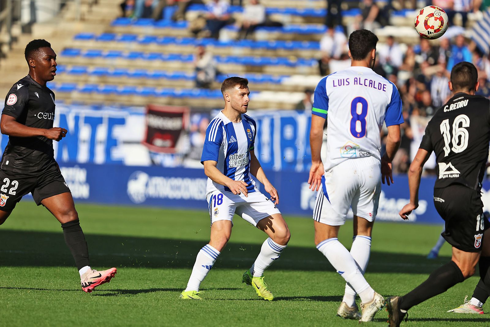 Las imágenes del encuentro entre el Recreativo de Huelva y el Ceuta