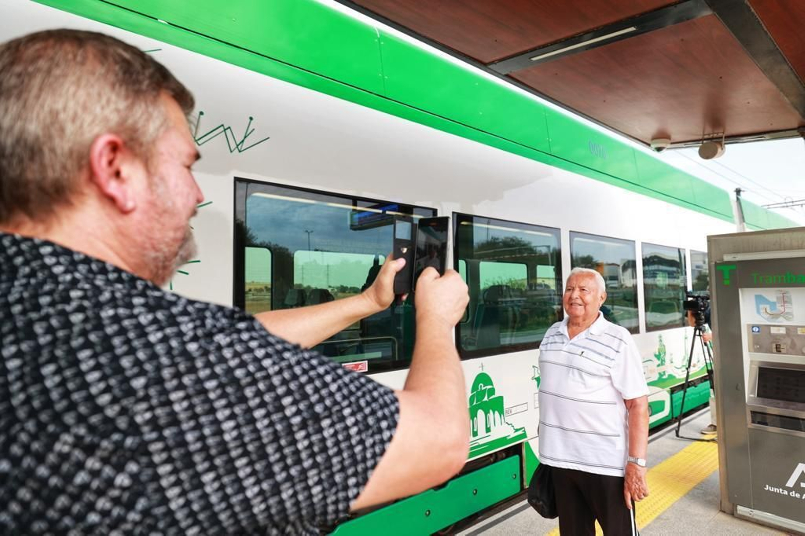 Búscate en los primeros viajes del tranvía de la Bahía de Cádiz