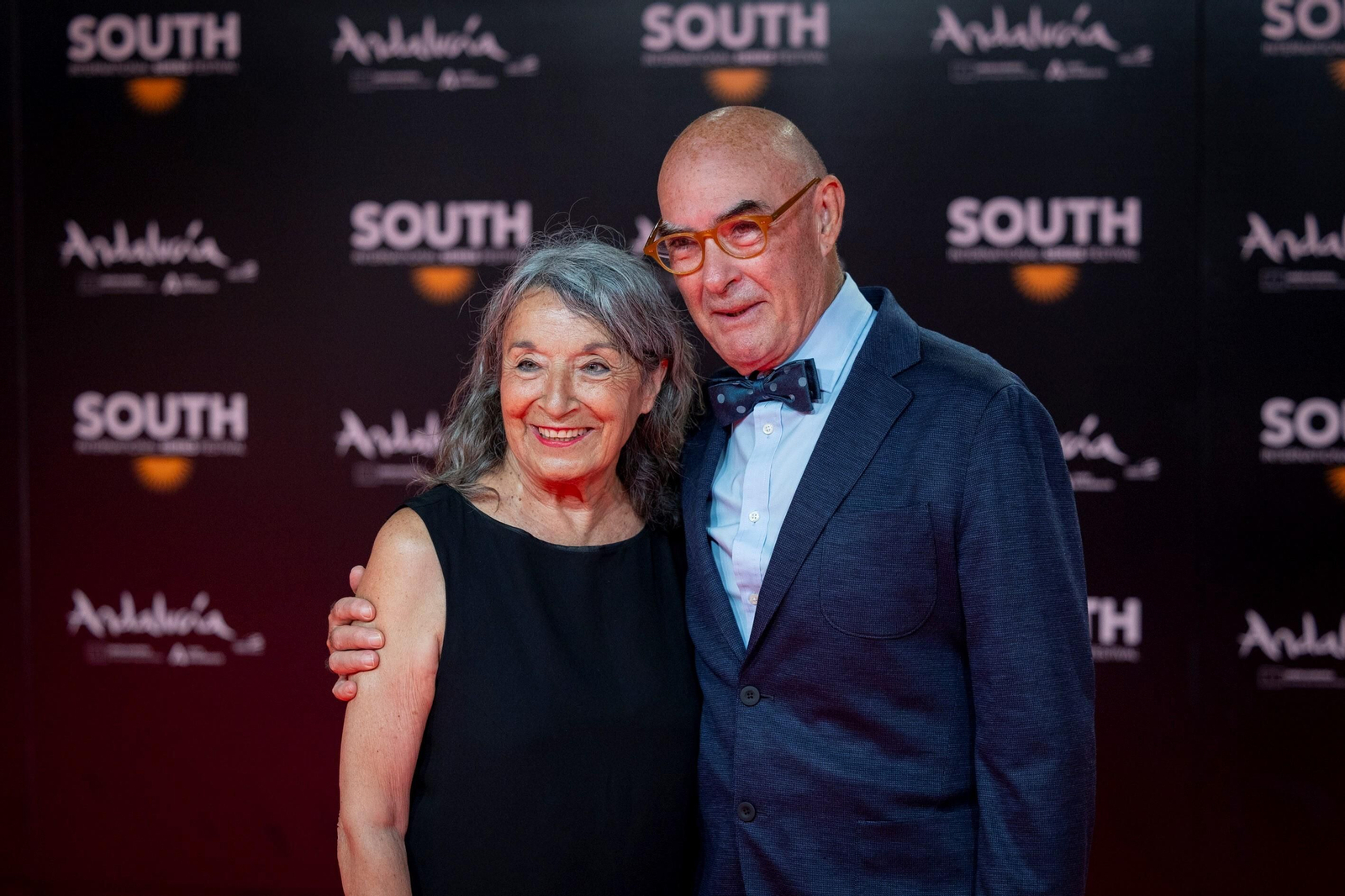Todas las imágenes de la gran alfombra roja del South Series Festival en Cádiz: Luis Tosar, Marta Hazas, Mariano Peña, ....