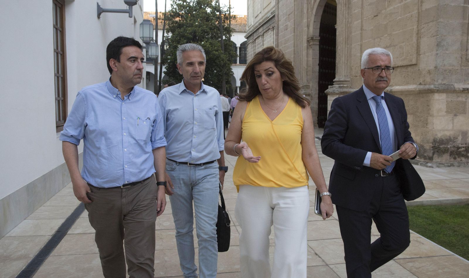 Susana Díaz con Jiménez Barrios, Miguel Ángel Vázquez y Mario Jiménez.