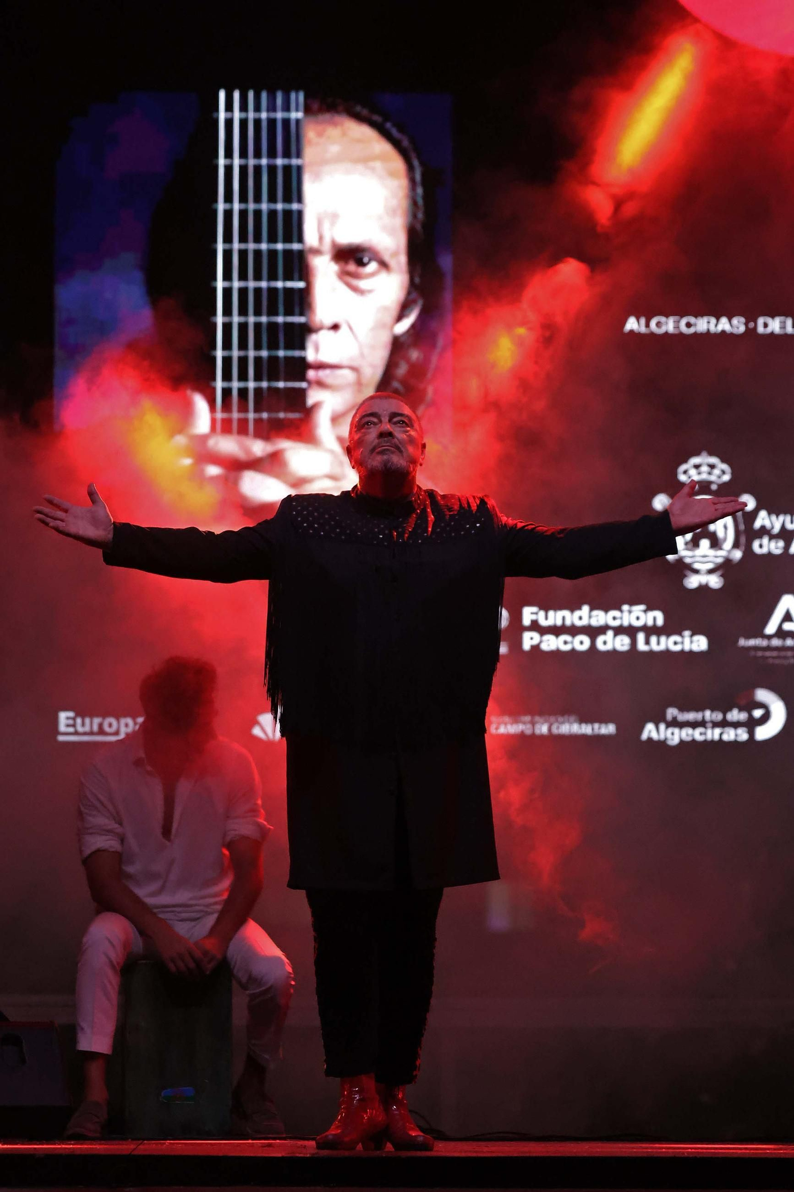 Fotos de la tercera sesión del XI Encuentro Internacional de Guitarra Paco de Lucía en Algeciras: Joni Jiménez y Antonio Canales