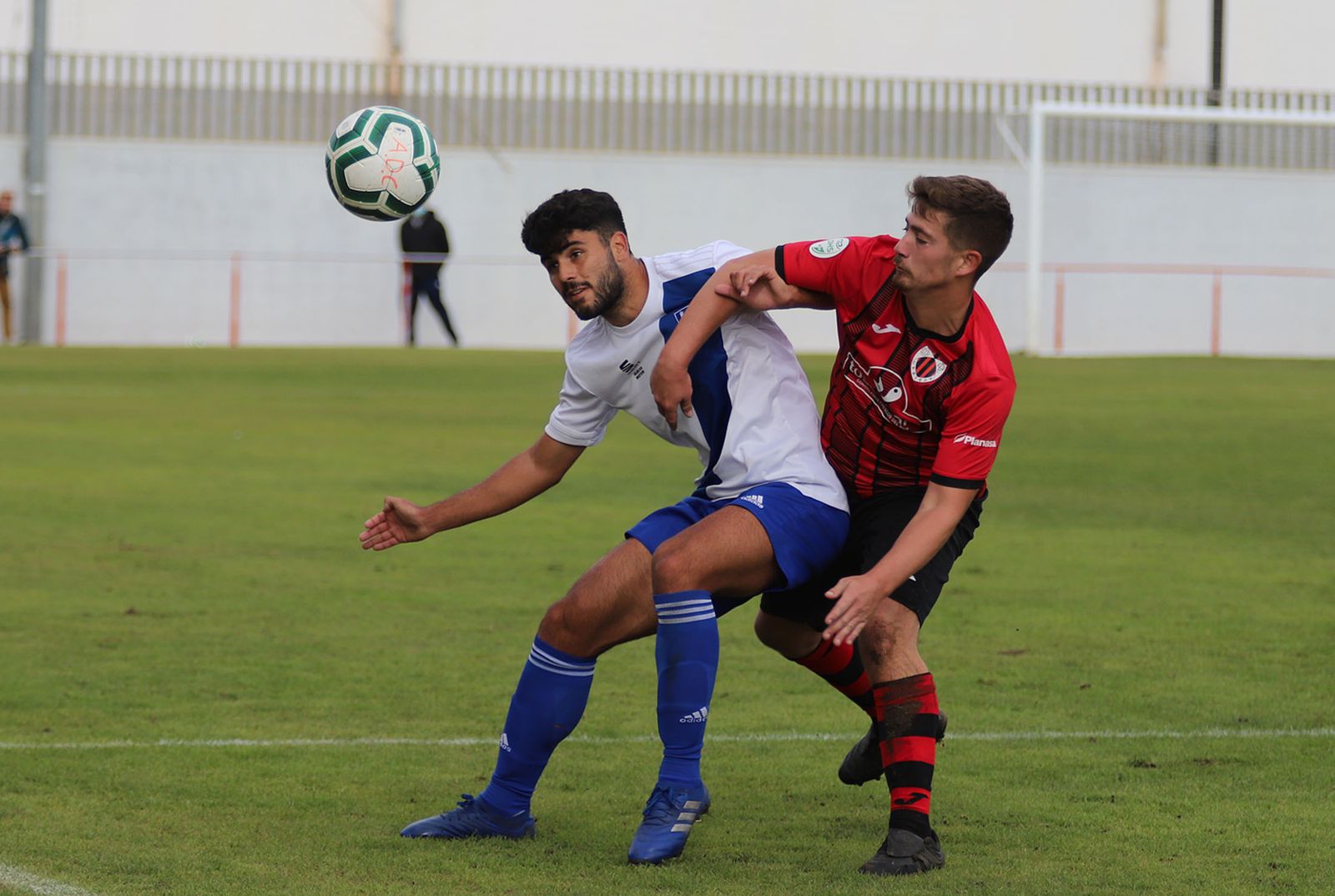 Imágenes del encuentro entre el Cartaya y el atlético Onubense