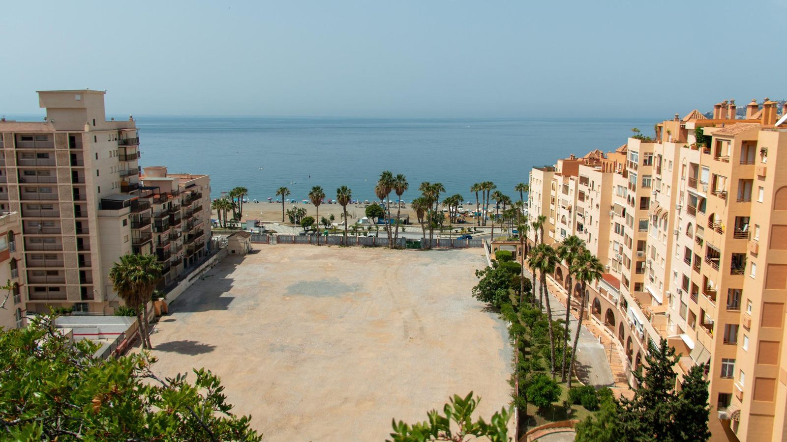 El solar de Turismo Tropical se usará como párking este verano