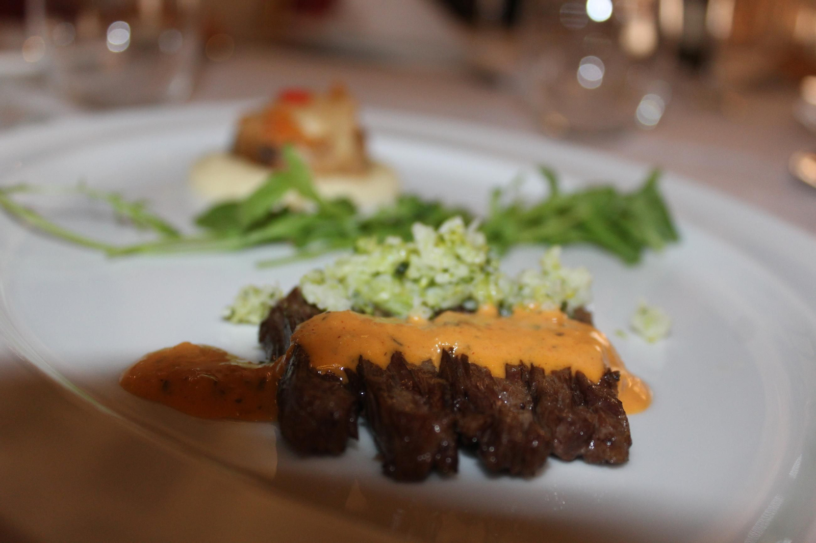 Las mejores fotos de la Terraza Carmona y sus jornadas del toro bravo en la cocina