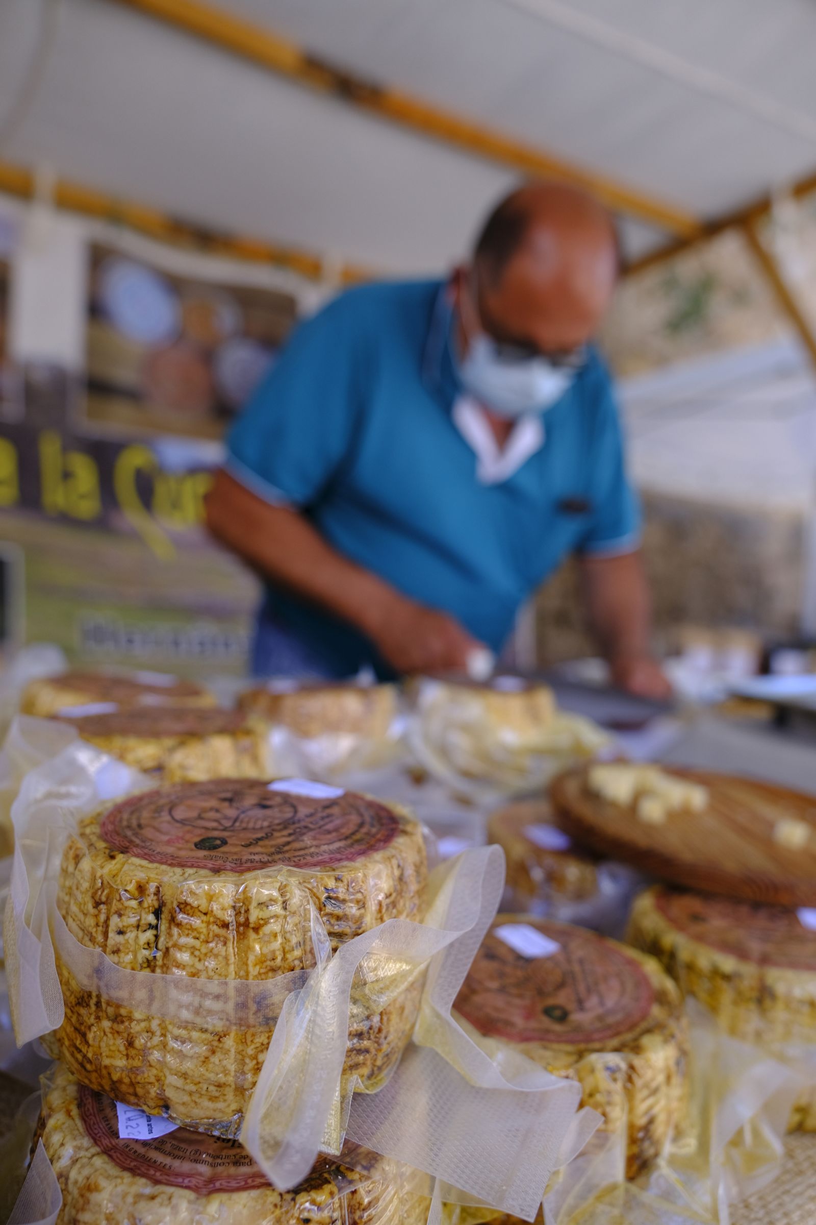 Fotogalería del ecomercado de Almócita. Almería