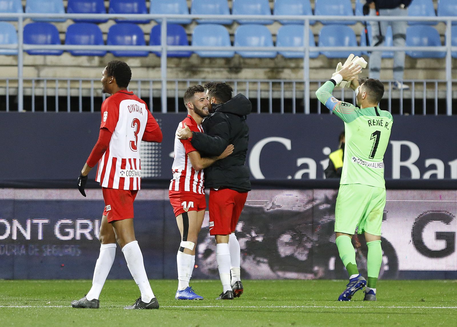 Las imágenes del Málaga-Almería.