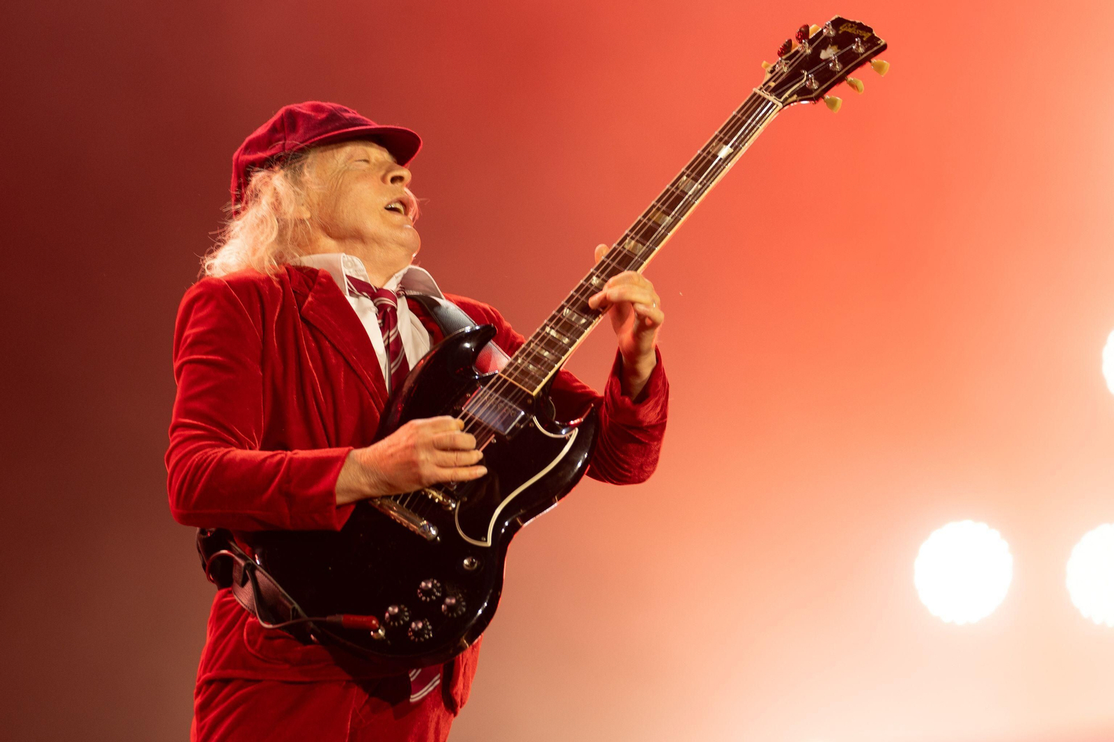 Las imágenes del primer concierto de AC/DC en Sevilla por su gira 'Power Up Tour 2024'