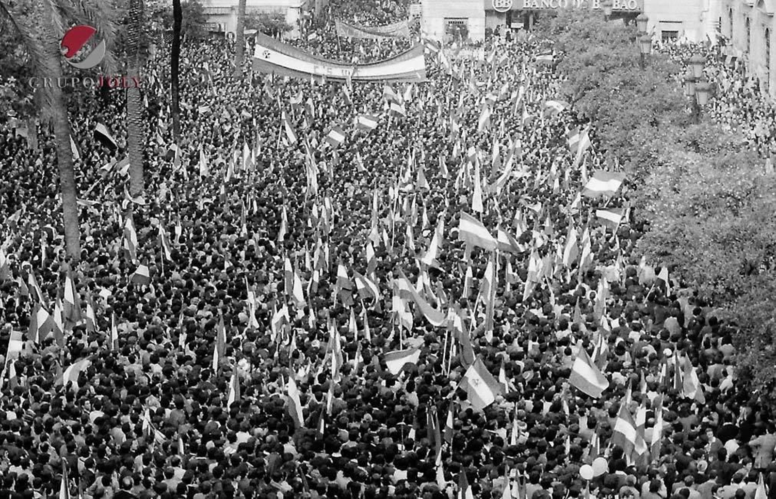 La histórica manifestación del 4 de diciembre de 1977