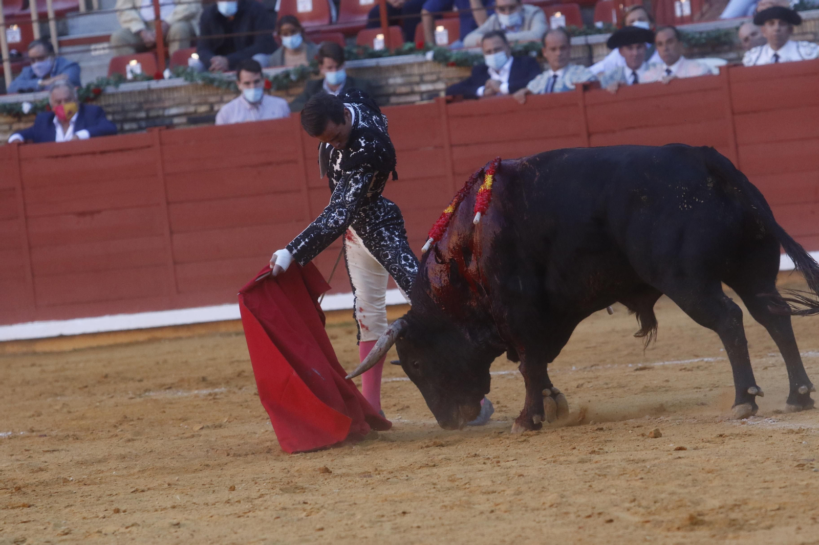 Las fotos del mano a mano de Morante y Juan Ortega en Córdoba