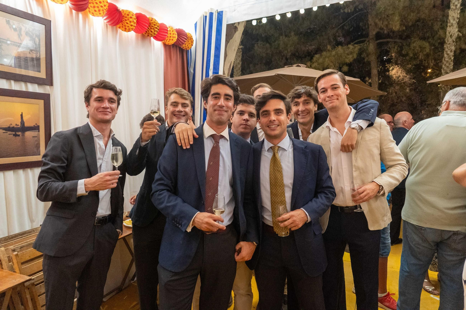 Ambiente de la noche del 10 de Octubre en la Feria Del Caballo 2025