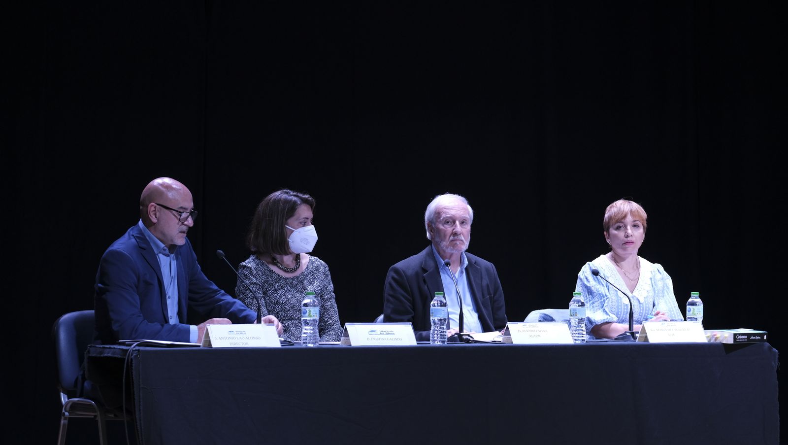 Antonio Lao, Cristina Galindo, Álvaro Espina y María del Mar Ruiz durante la presentación de la obra sobre Cervantes.
