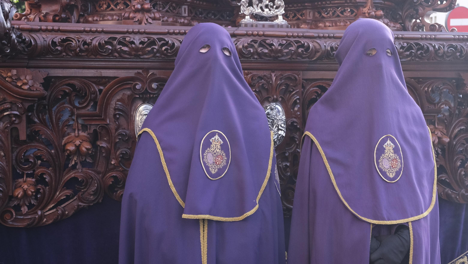 La procesión de Pasión en Almería, en imágenes