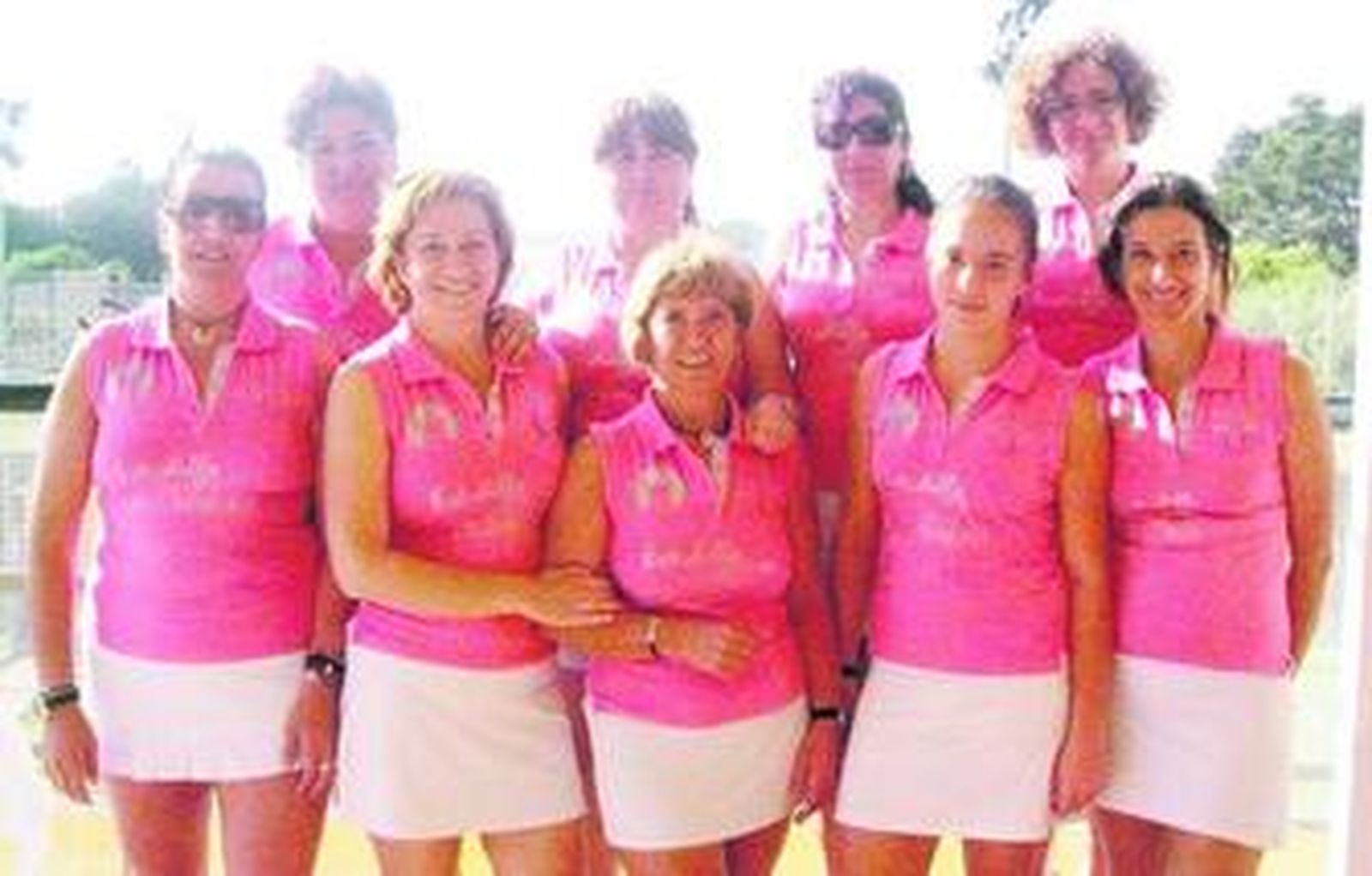 Las féminas del equipo Estudillo Riladent.