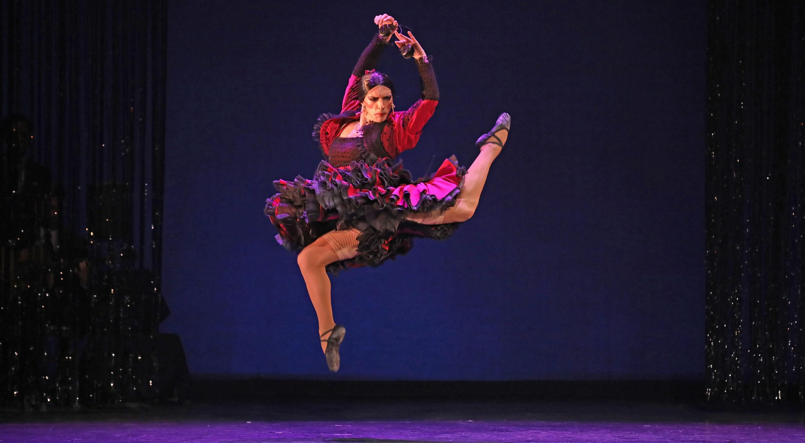 Manuel Liñán, en un momento de su espectáculo 'Viva!'.