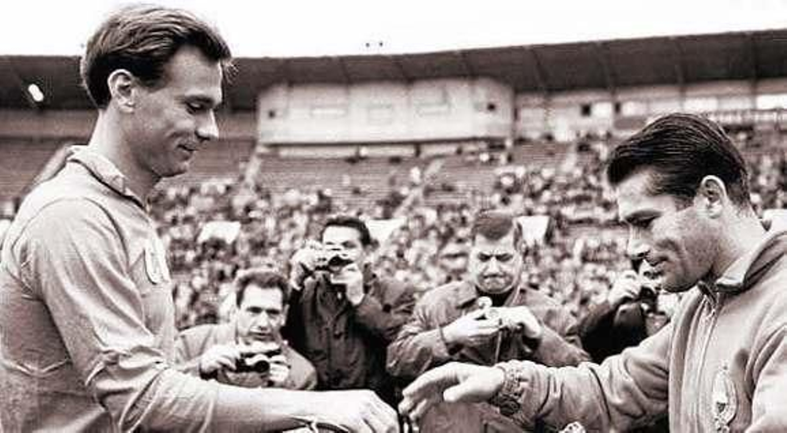 1960: La URSS se presenta al mundo