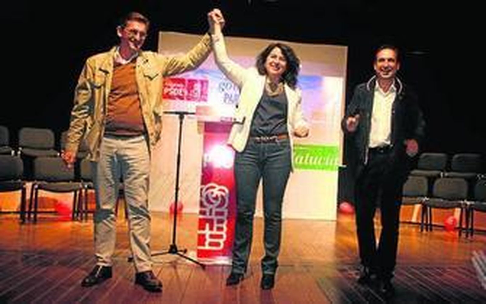 Isabel Sáez junto a José Luis Sánchez Teruel y Antonio Lucas..