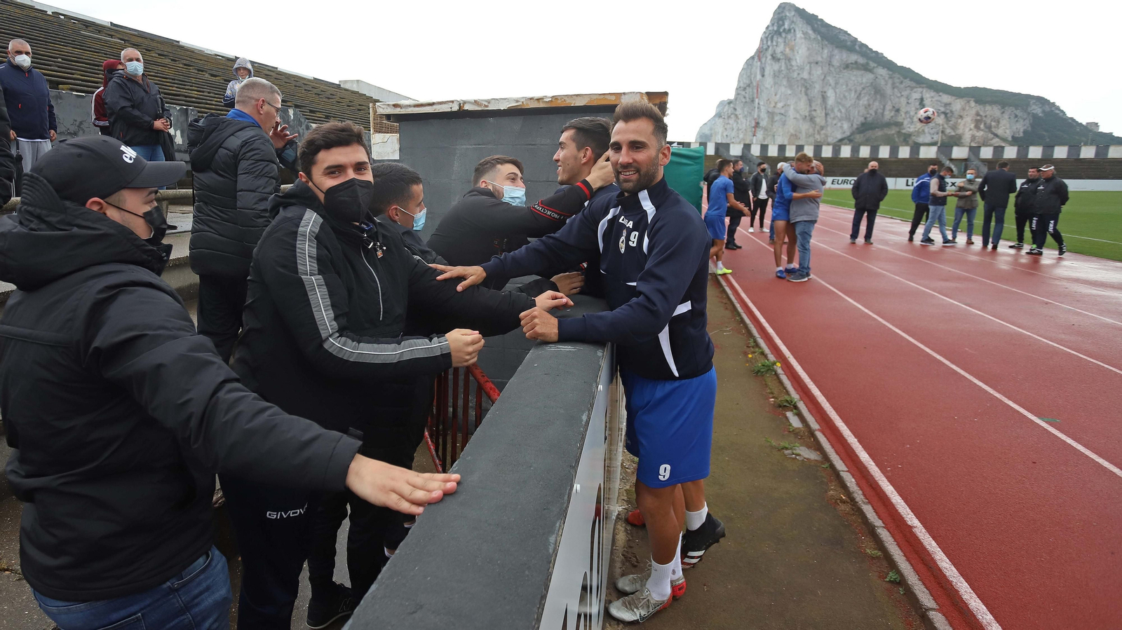 Fotos del entrenamiento a puerta abierta de la Balona