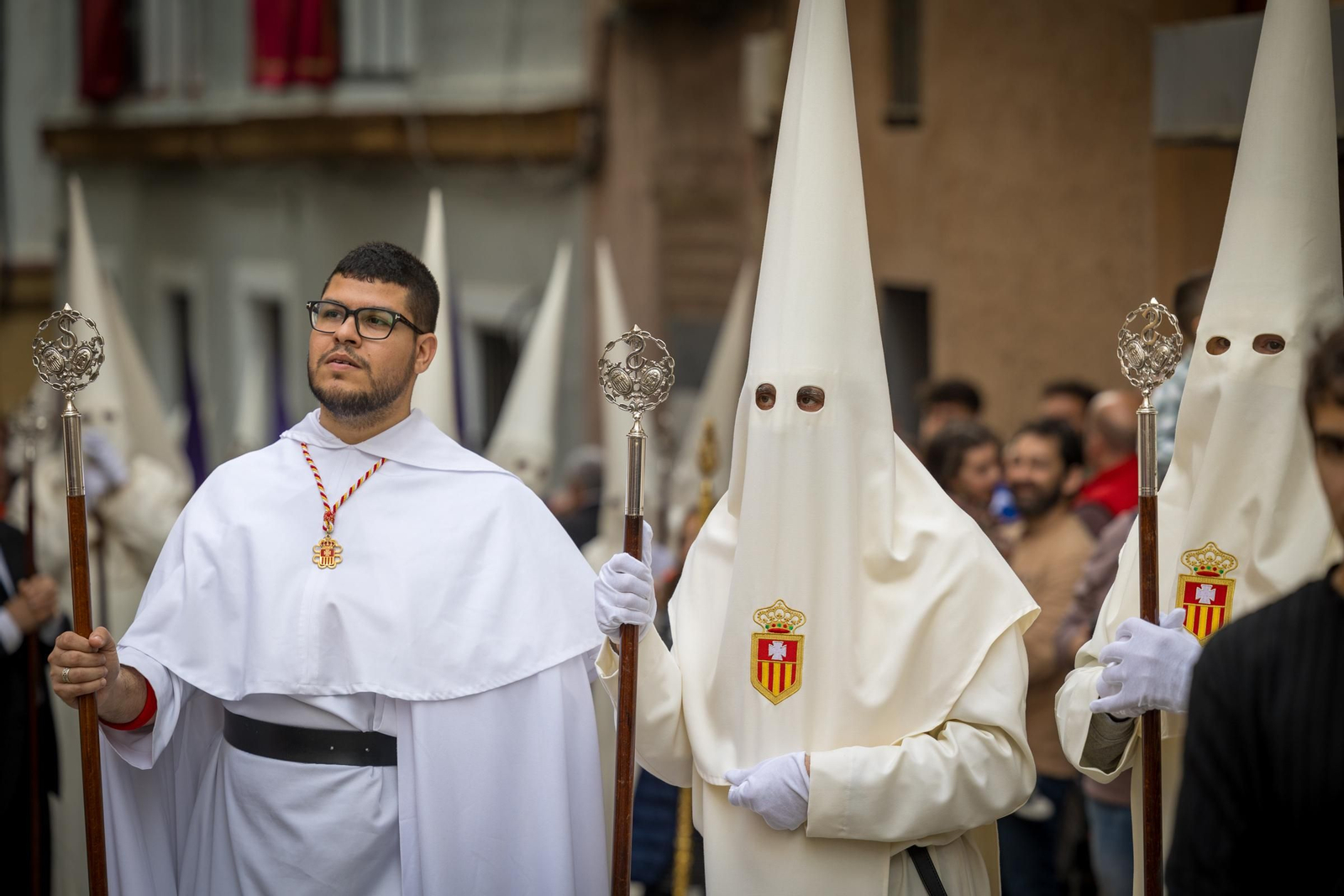 Las imágenes de la salida procesional del Nazareno de la Obediencia en la Semana Santa de Cádiz 2024