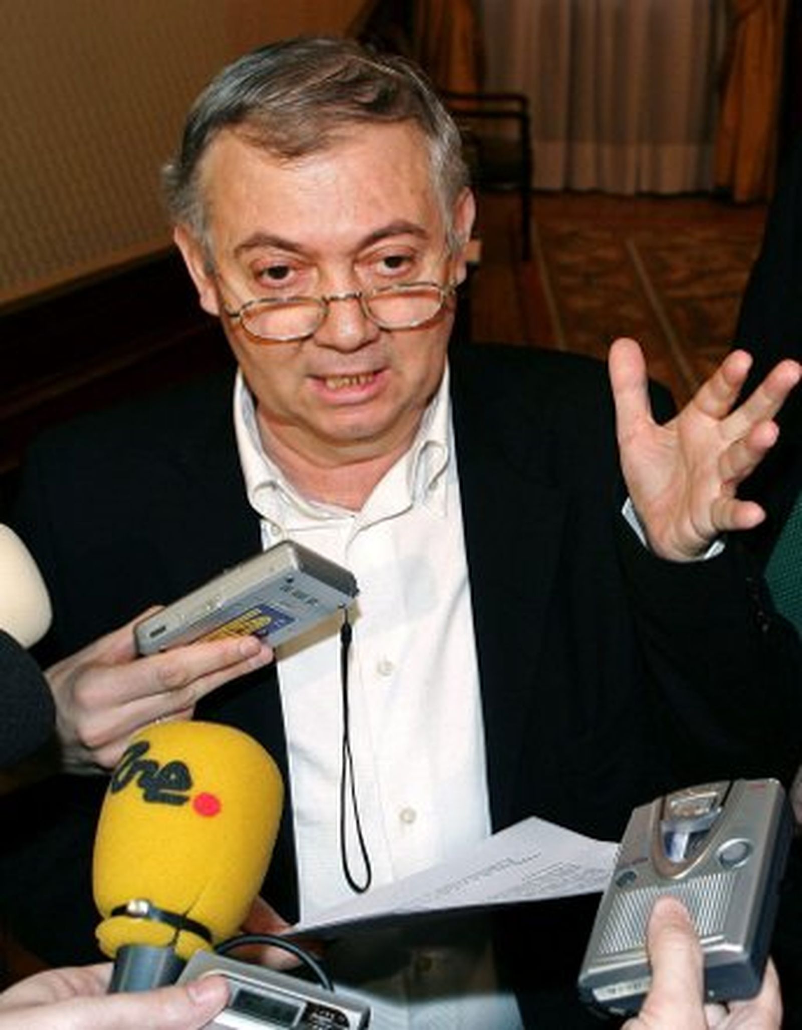 Fallece el político socialista Ceferino Díaz