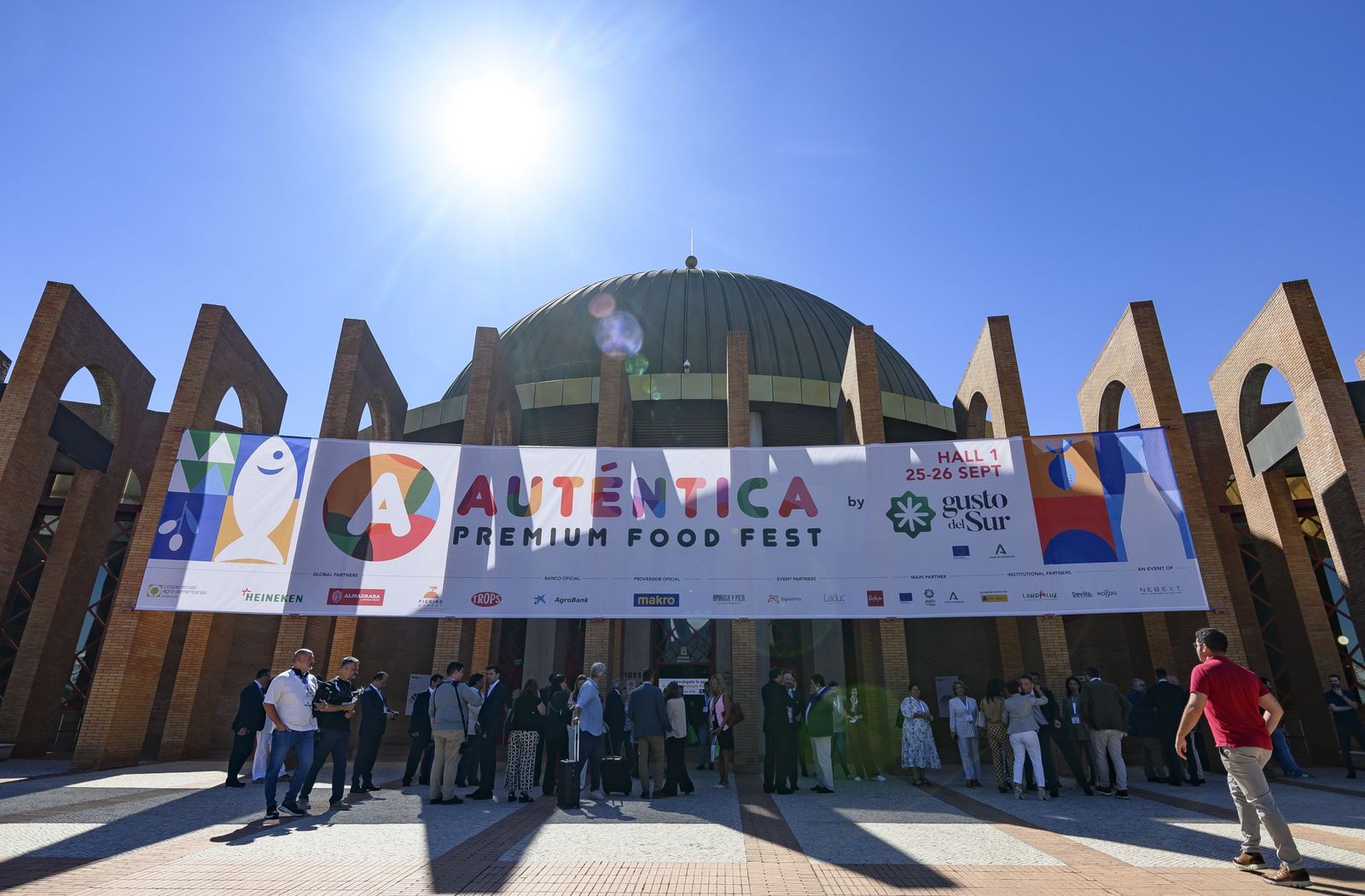 Momentos antes de la inauguración de Auténtica 2023 en Fibes.
