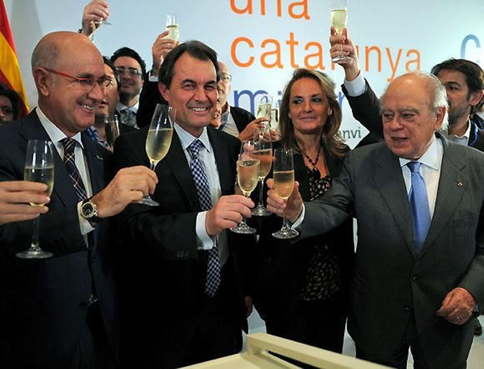 CiU pone punto final al tripartito