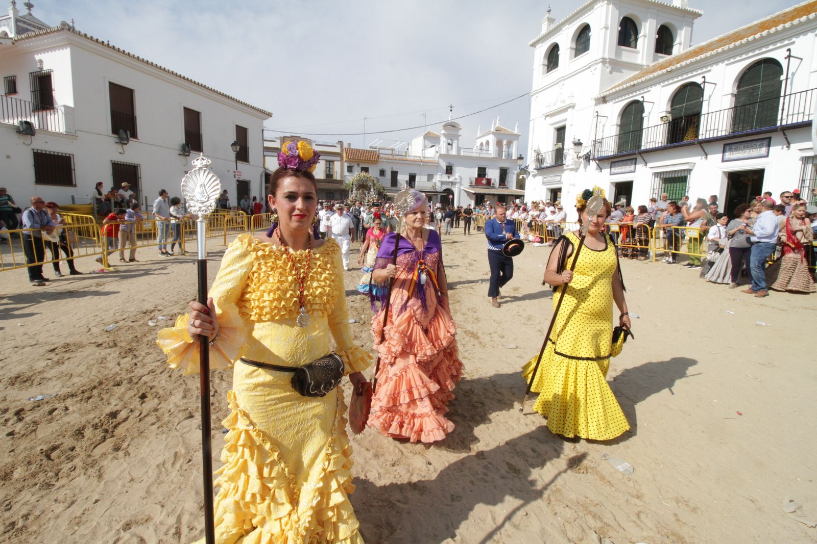 Imágenes de la presentación de la Hermandad de Emigrantes