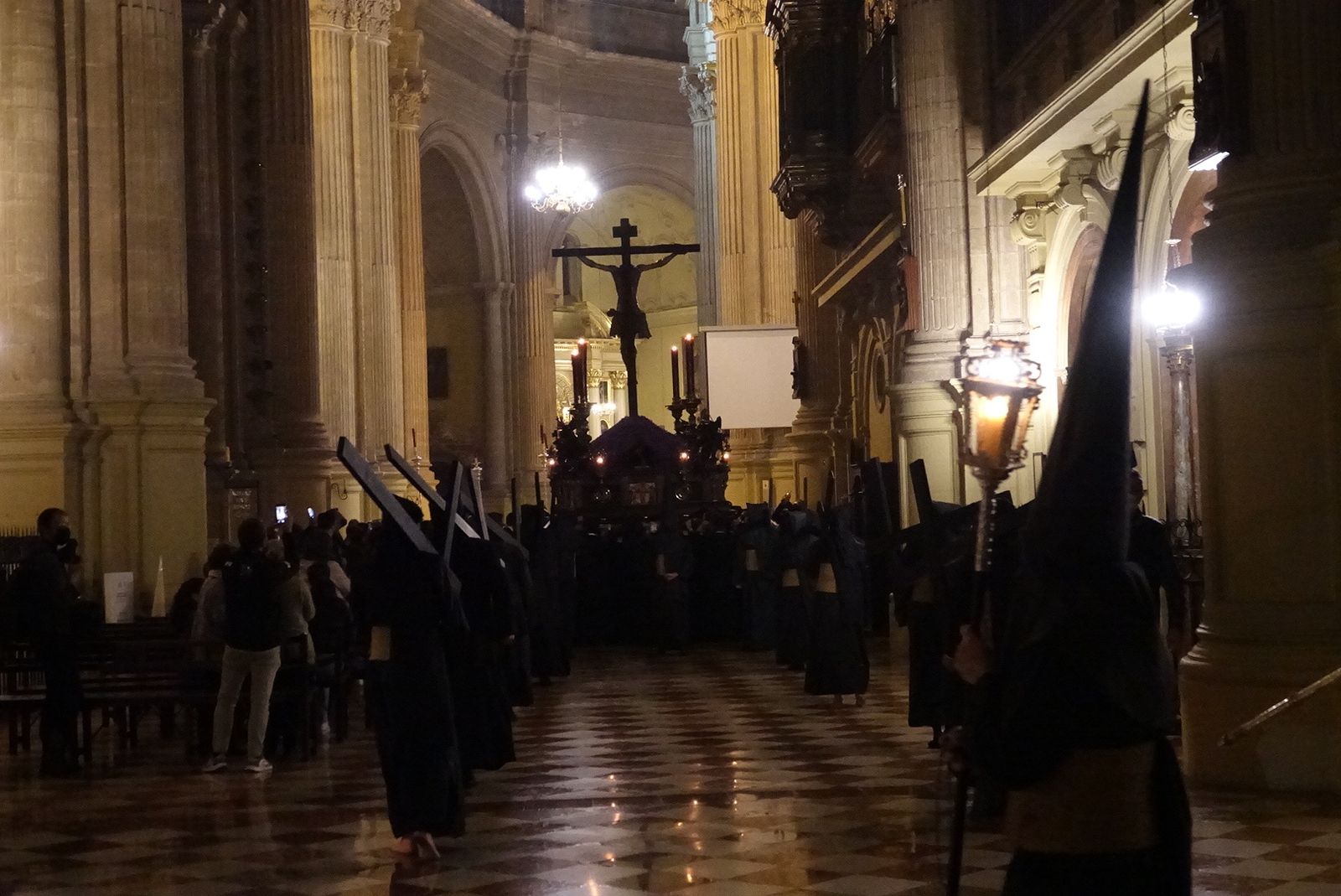 Las fotos de Dolores de San Juan, en el Viernes Santo de Málaga